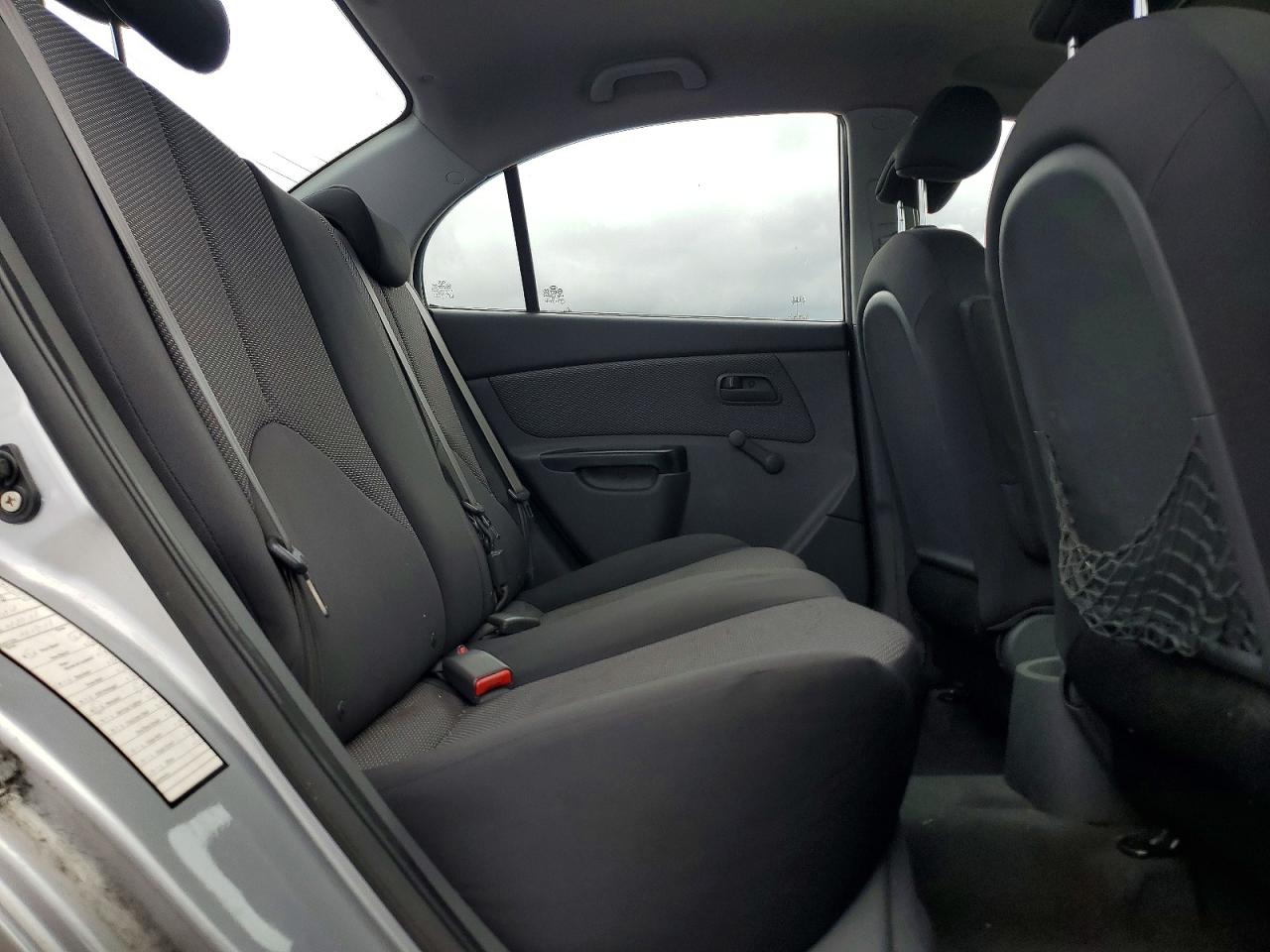 2011 Kia Rio Lx Silver vin: KNADH4A35B6949373
