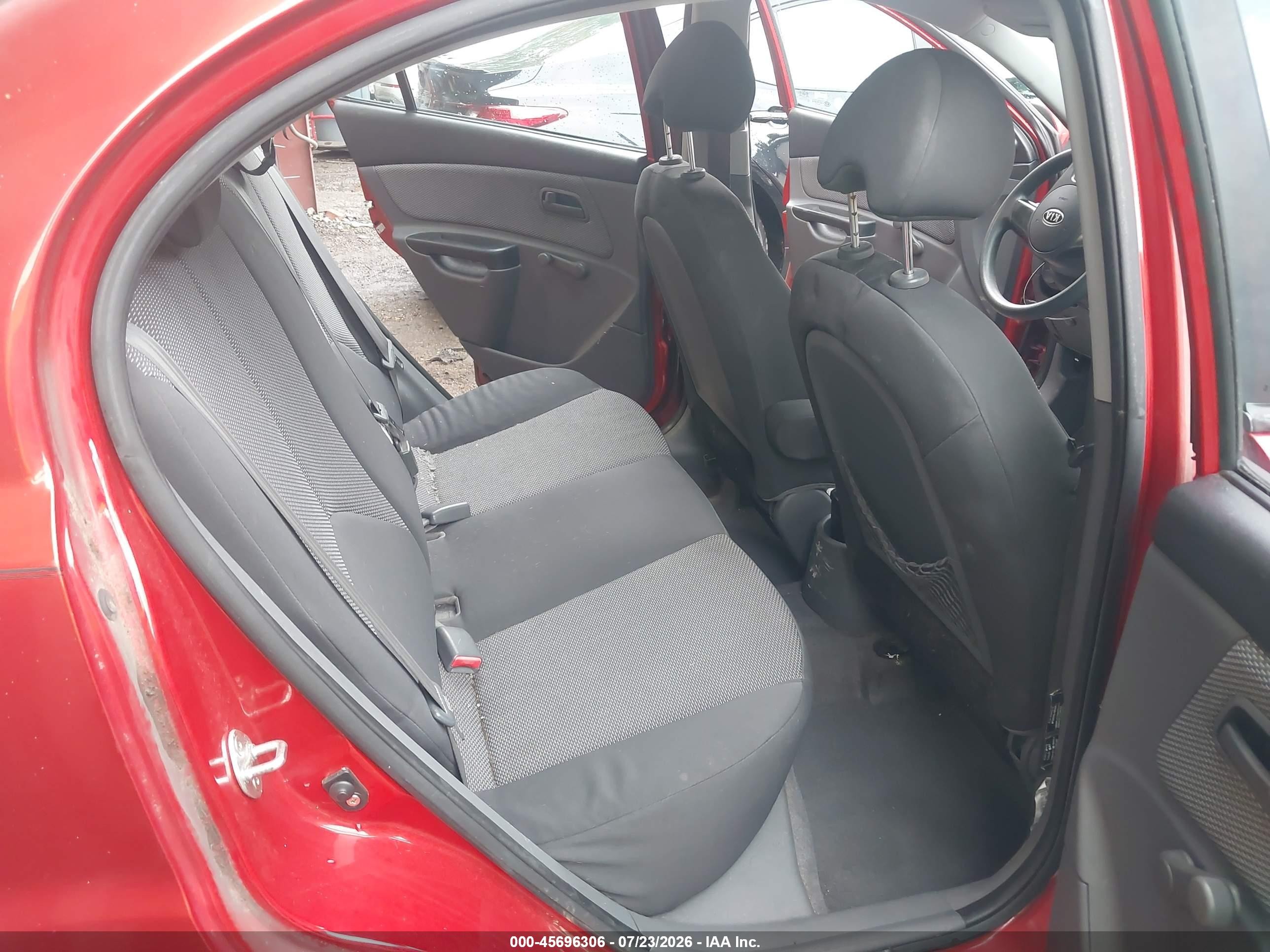 2011 Kia Rio Lx Красный vin: KNADH4A36B6736349