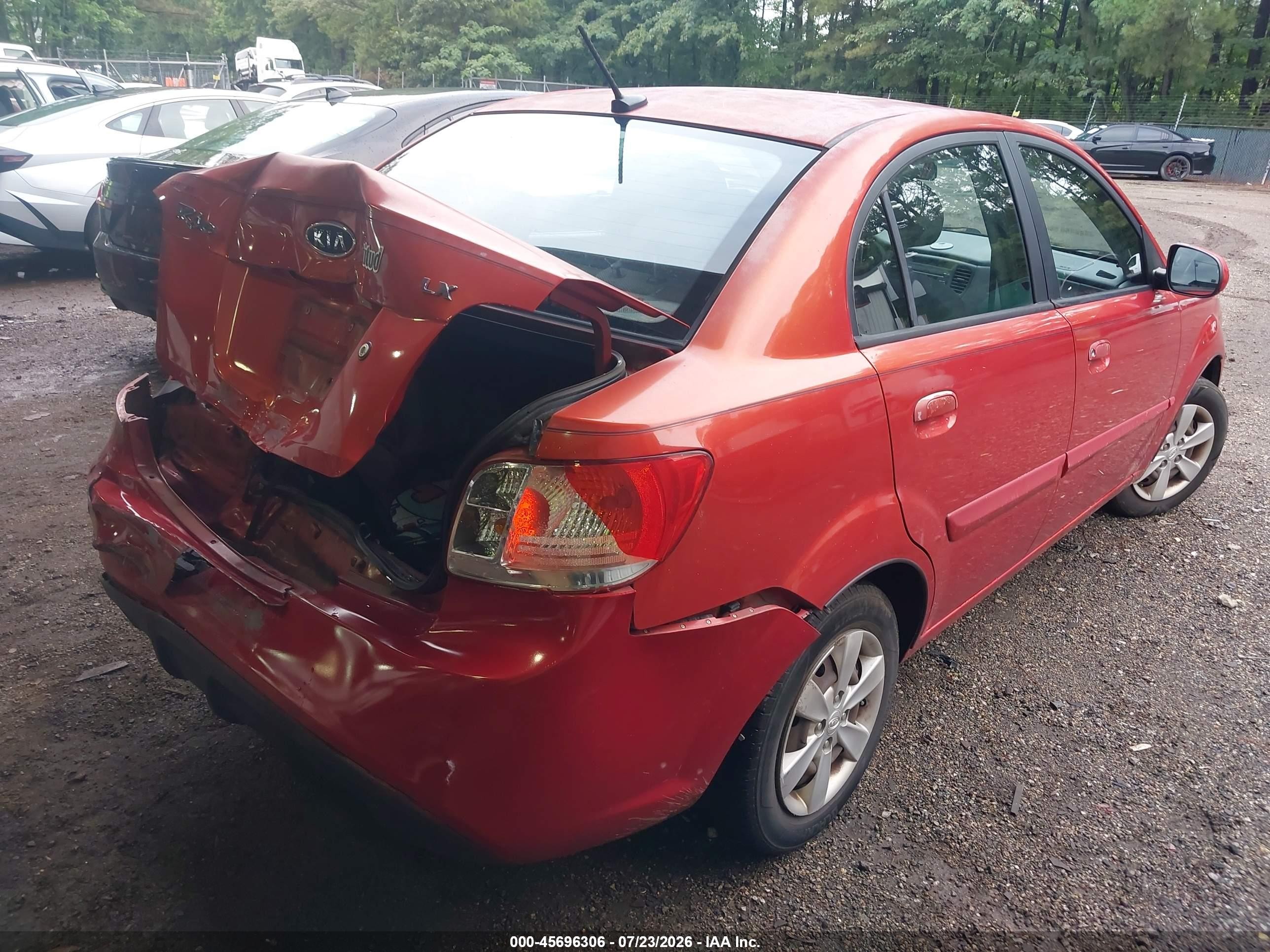 2011 Kia Rio Lx Красный vin: KNADH4A36B6736349