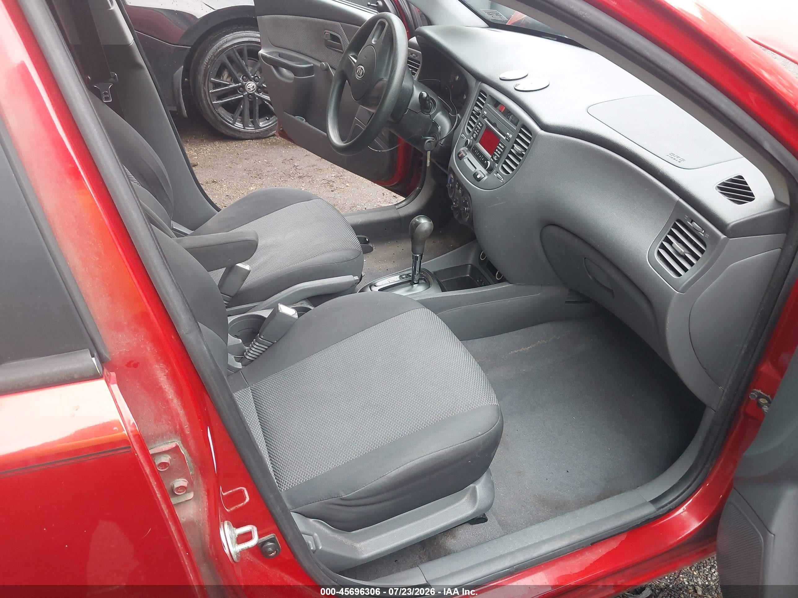 2011 Kia Rio Lx Красный vin: KNADH4A36B6736349