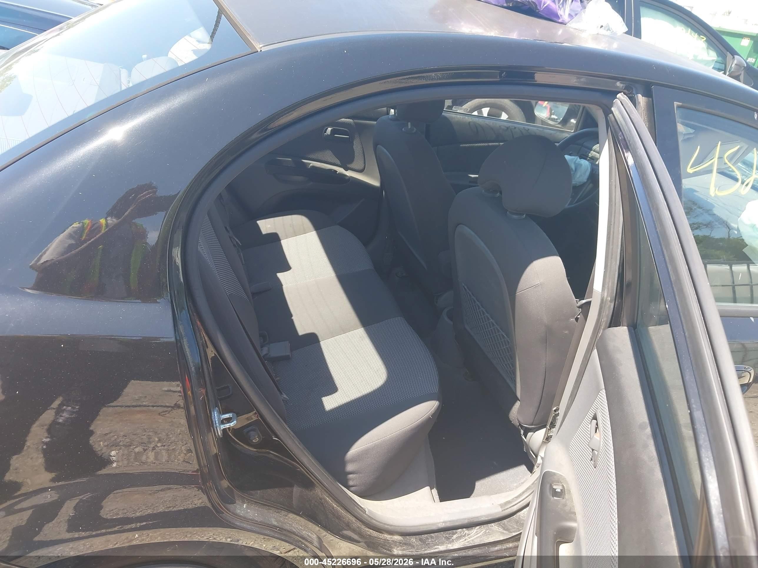 2011 Kia Rio Lx Black vin: KNADH4A37B6868679