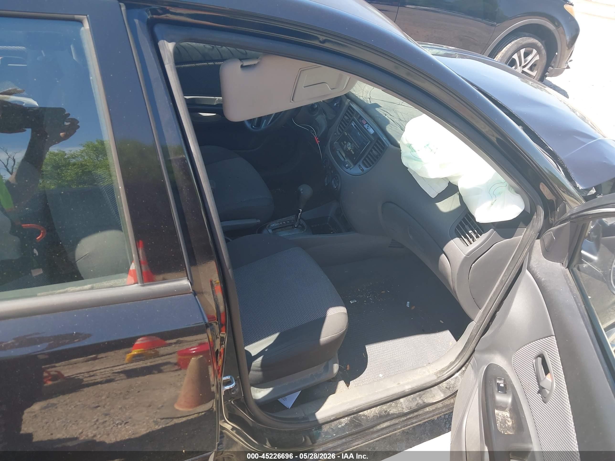2011 Kia Rio Lx Black vin: KNADH4A37B6868679