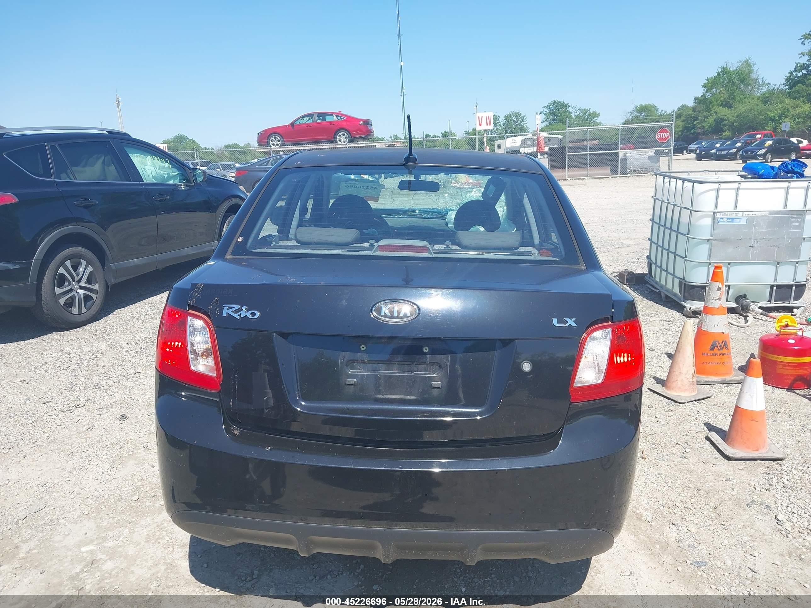 2011 Kia Rio Lx Black vin: KNADH4A37B6868679