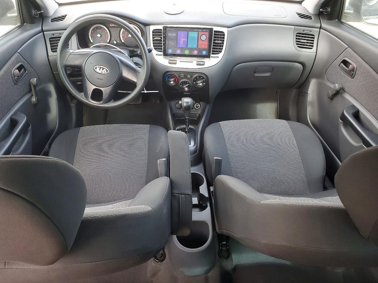 2010 Kia Rio Base Silver vin: KNADH4A39A6629665