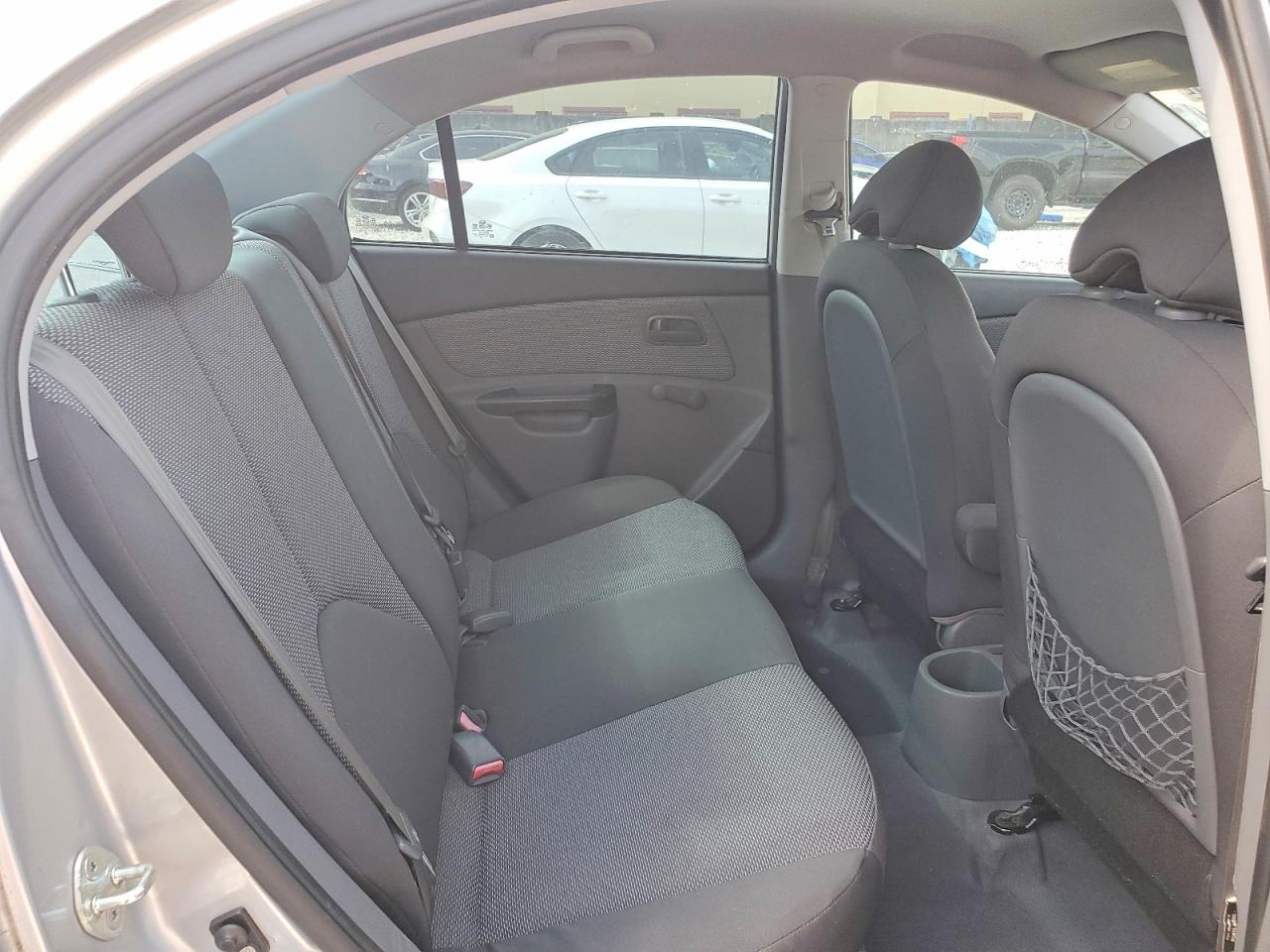 2010 Kia Rio Base Silver vin: KNADH4A39A6629665