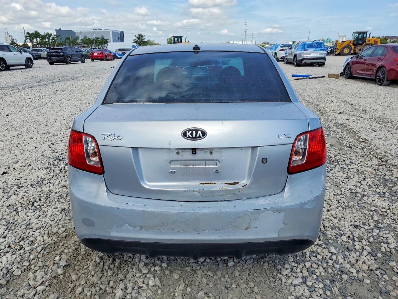 2010 Kia Rio Base Silver vin: KNADH4A39A6629665