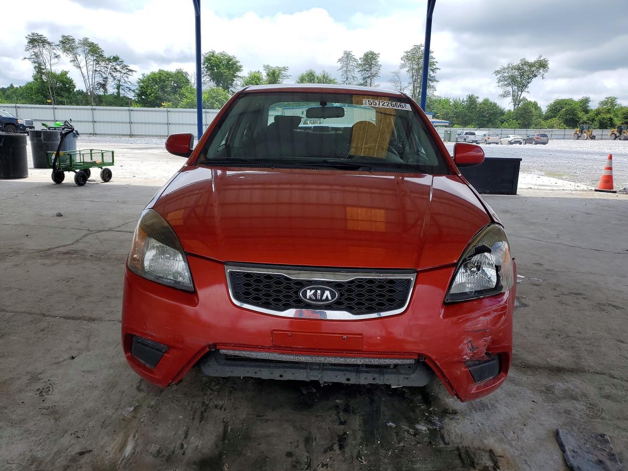 2010 Kia Rio Base Red vin: KNADH4A39A6640309