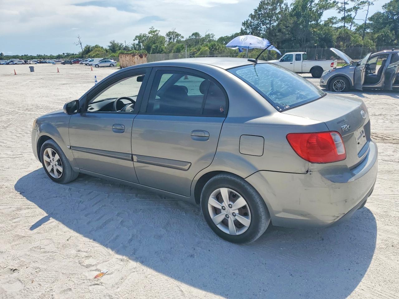 2010 Kia Rio Base Gray vin: KNADH4A39A6647275
