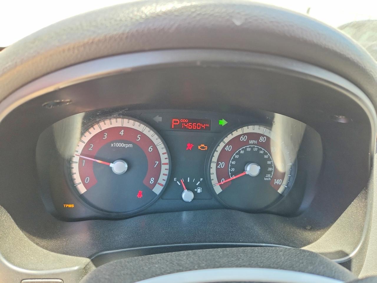 2010 Kia Rio Base White vin: KNADH4A39A6692121