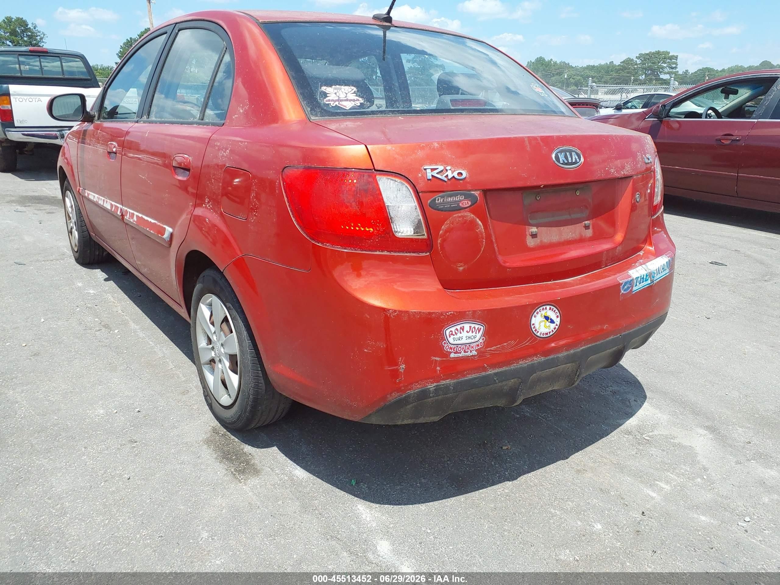 2011 Kia Rio Lx Red vin: KNADH4A39B6731369