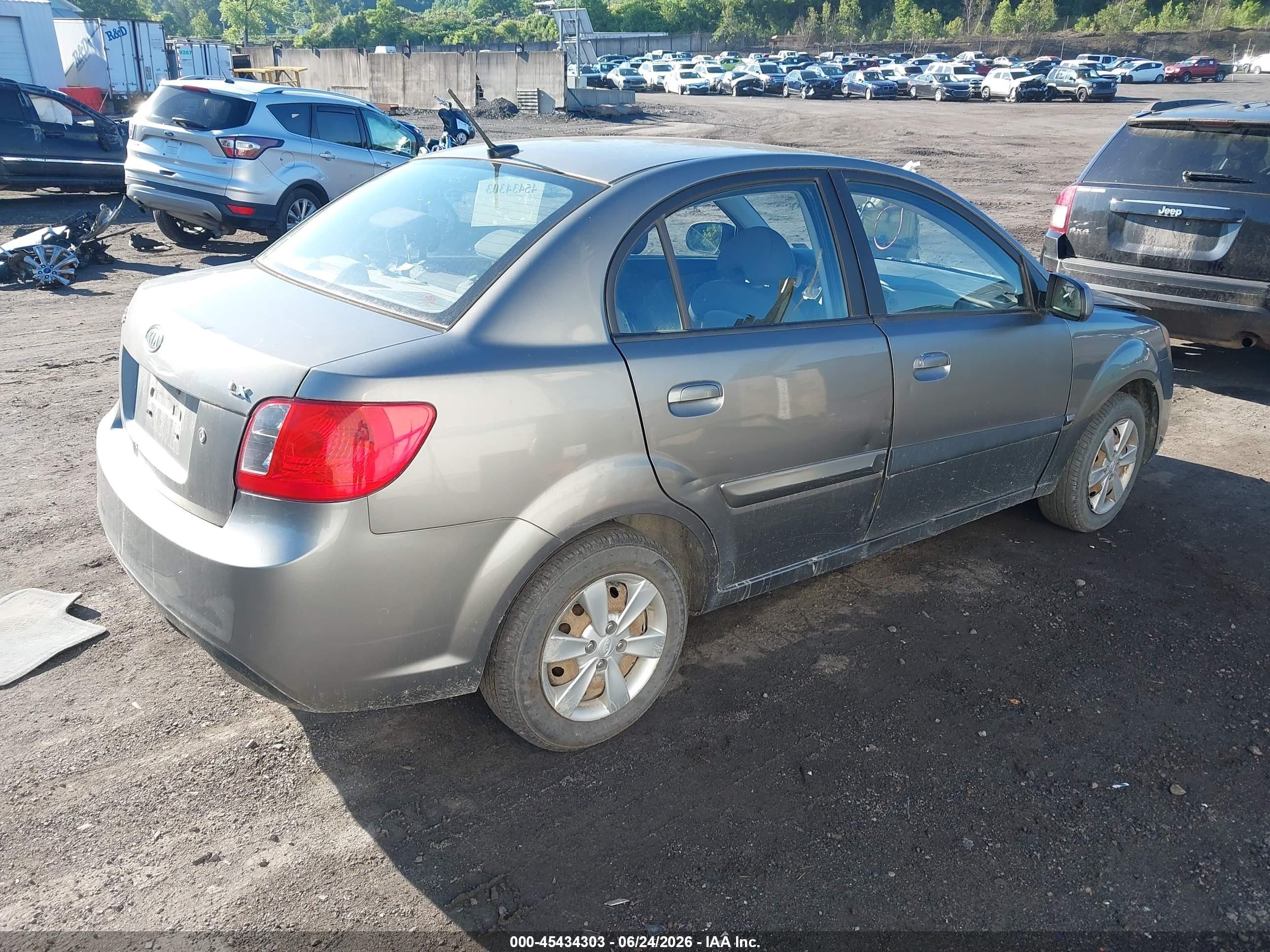 2011 Kia Rio Lx Silver vin: KNADH4A3XB6912013