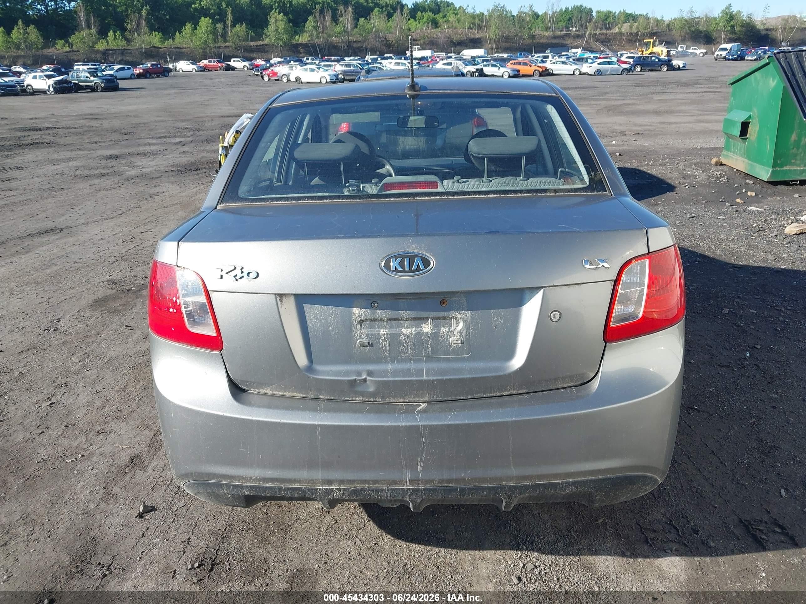 2011 Kia Rio Lx Silver vin: KNADH4A3XB6912013