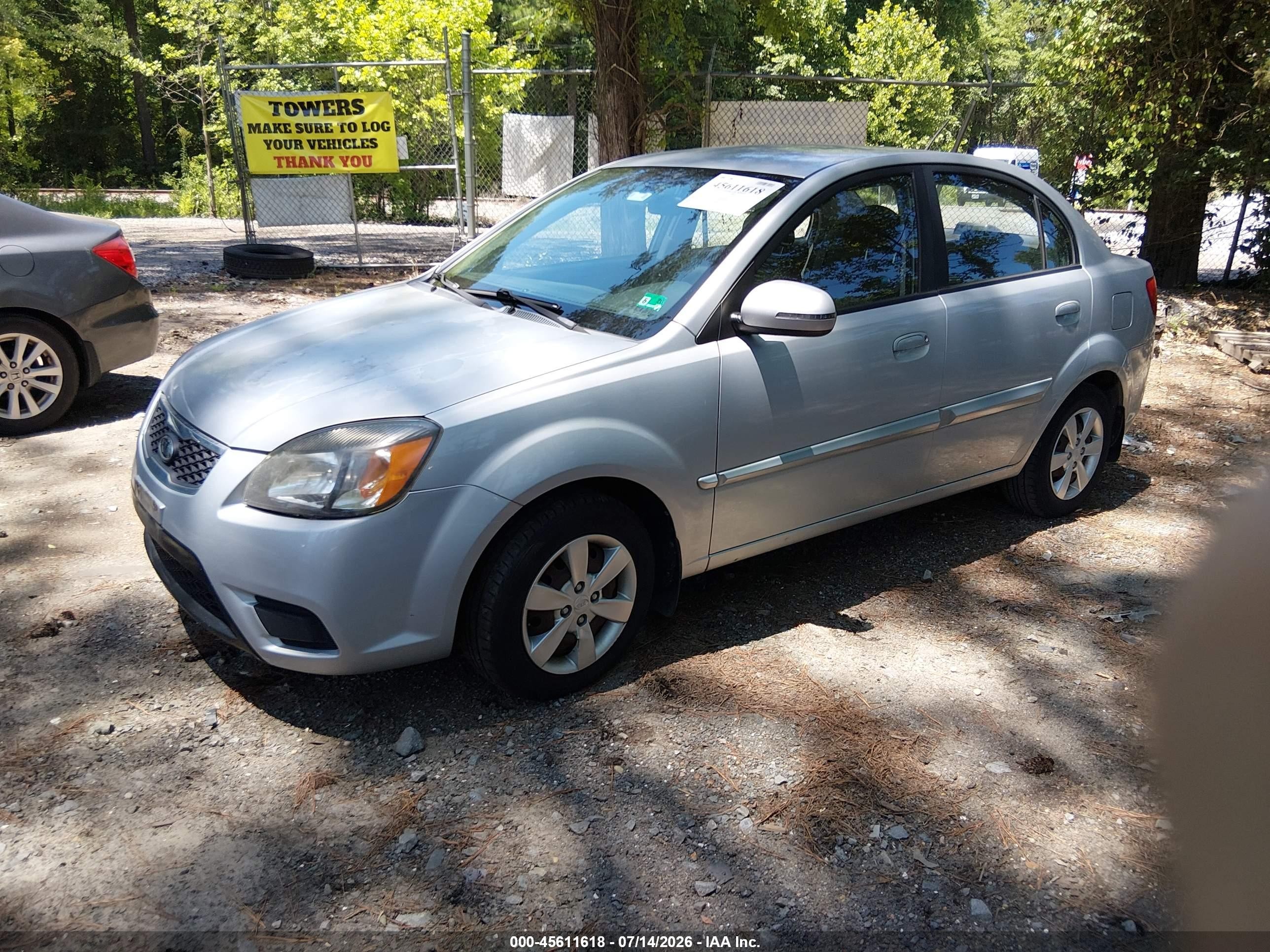 2011 Kia Rio Lx Silver vin: KNADH4A3XB6949045