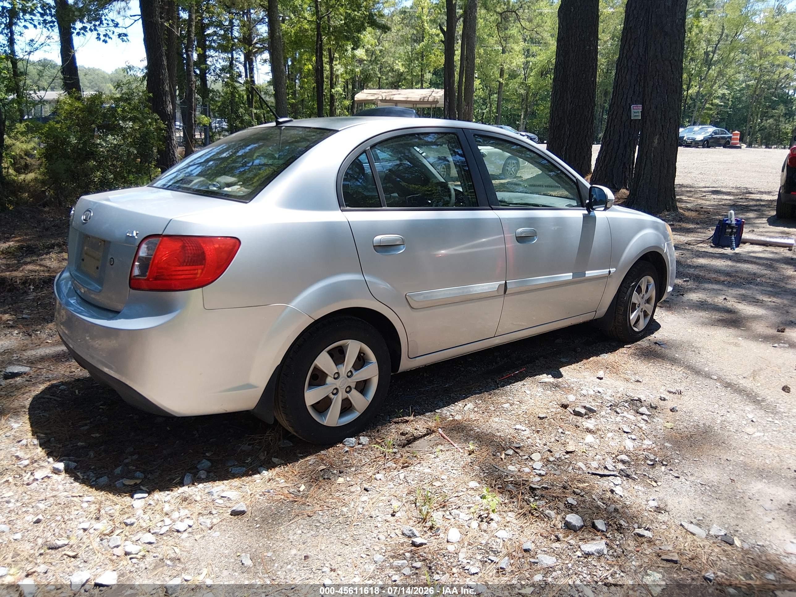 2011 Kia Rio Lx Silver vin: KNADH4A3XB6949045