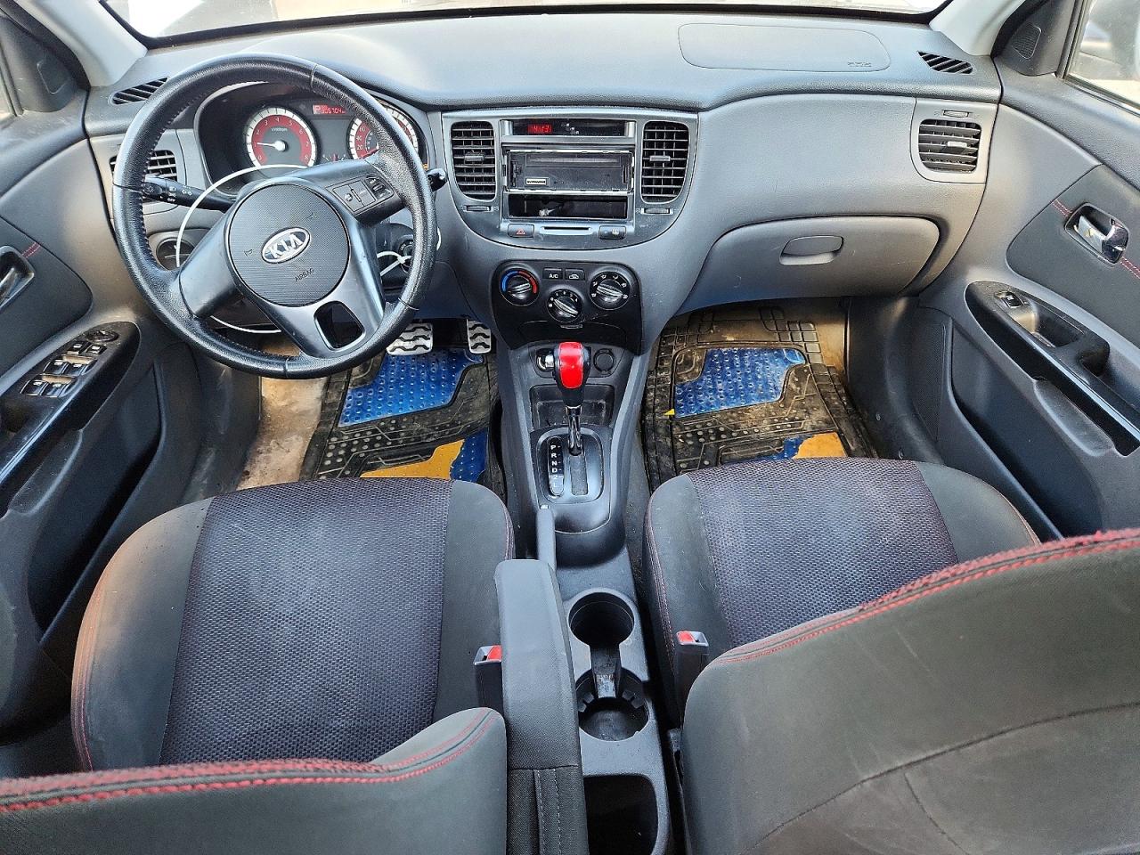 2010 Kia Rio5 Silver vin: KNADH5A39A6605338