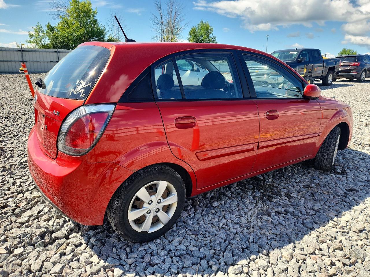 2011 Kia Rio5 Lx Red vin: KNADH5A39B6762627