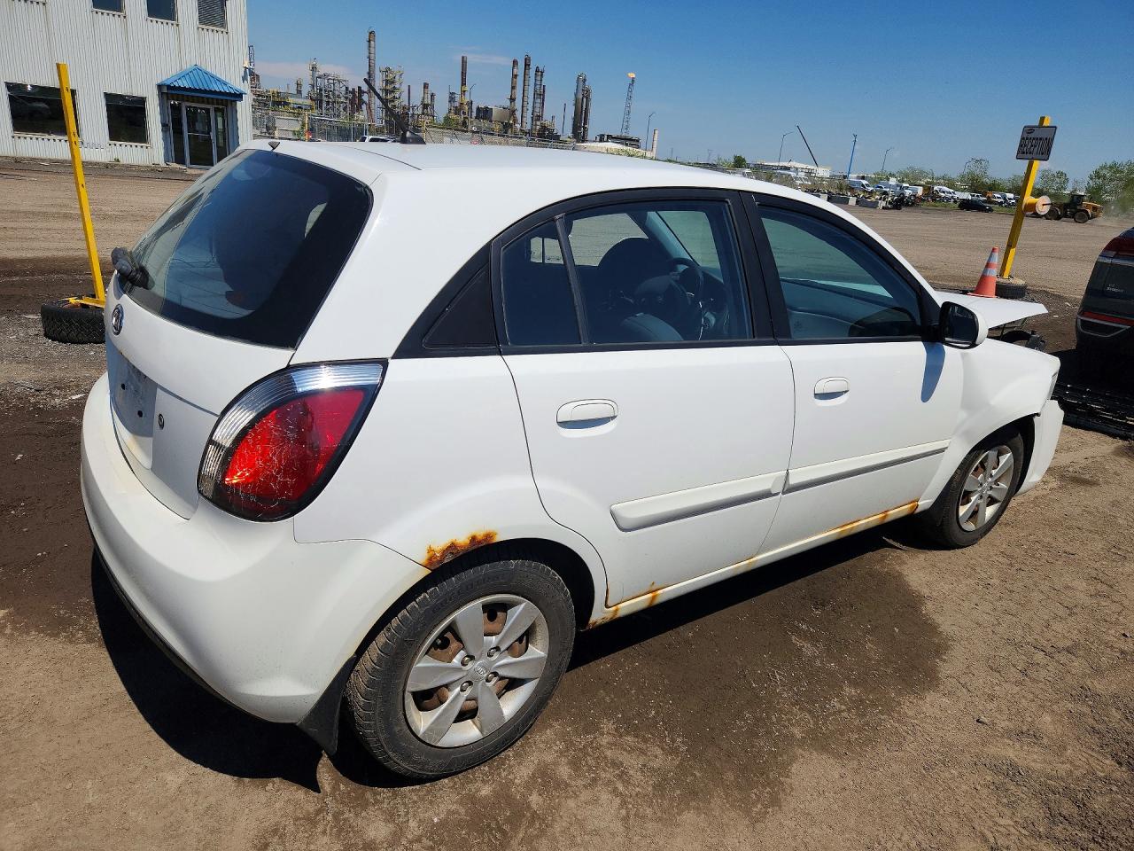 2010 Kia Rio5 Lx White vin: KNADH5B31A6630538