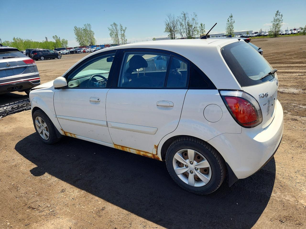 2010 Kia Rio5 Lx White vin: KNADH5B31A6630538