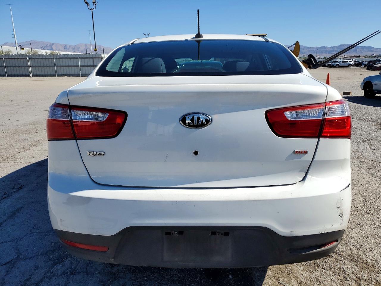 2013 Kia Rio Lx Белый vin: KNADM4A30D6204626