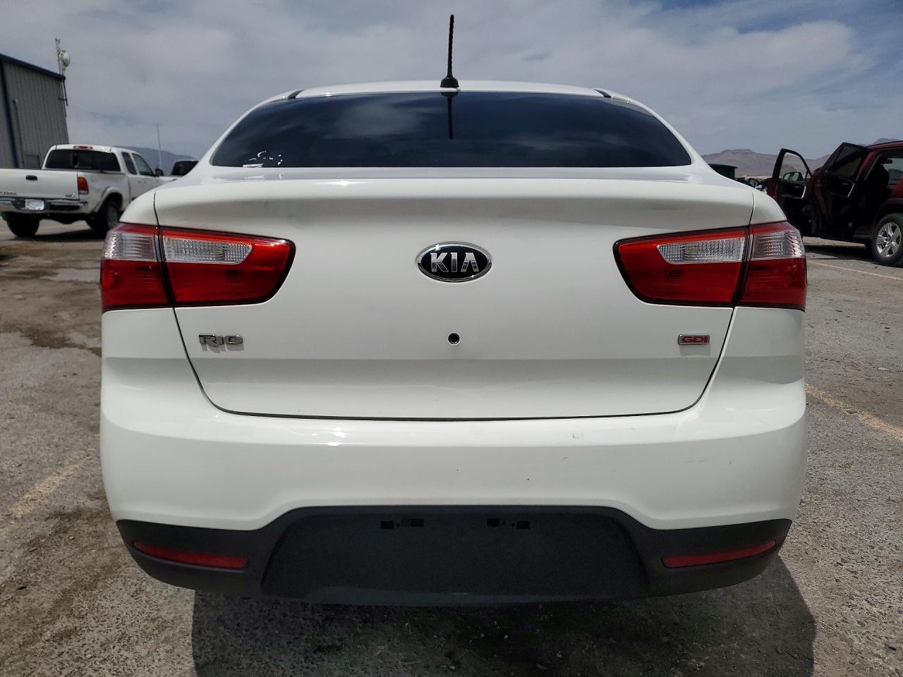2013 Kia Rio Lx White vin: KNADM4A30D6293579