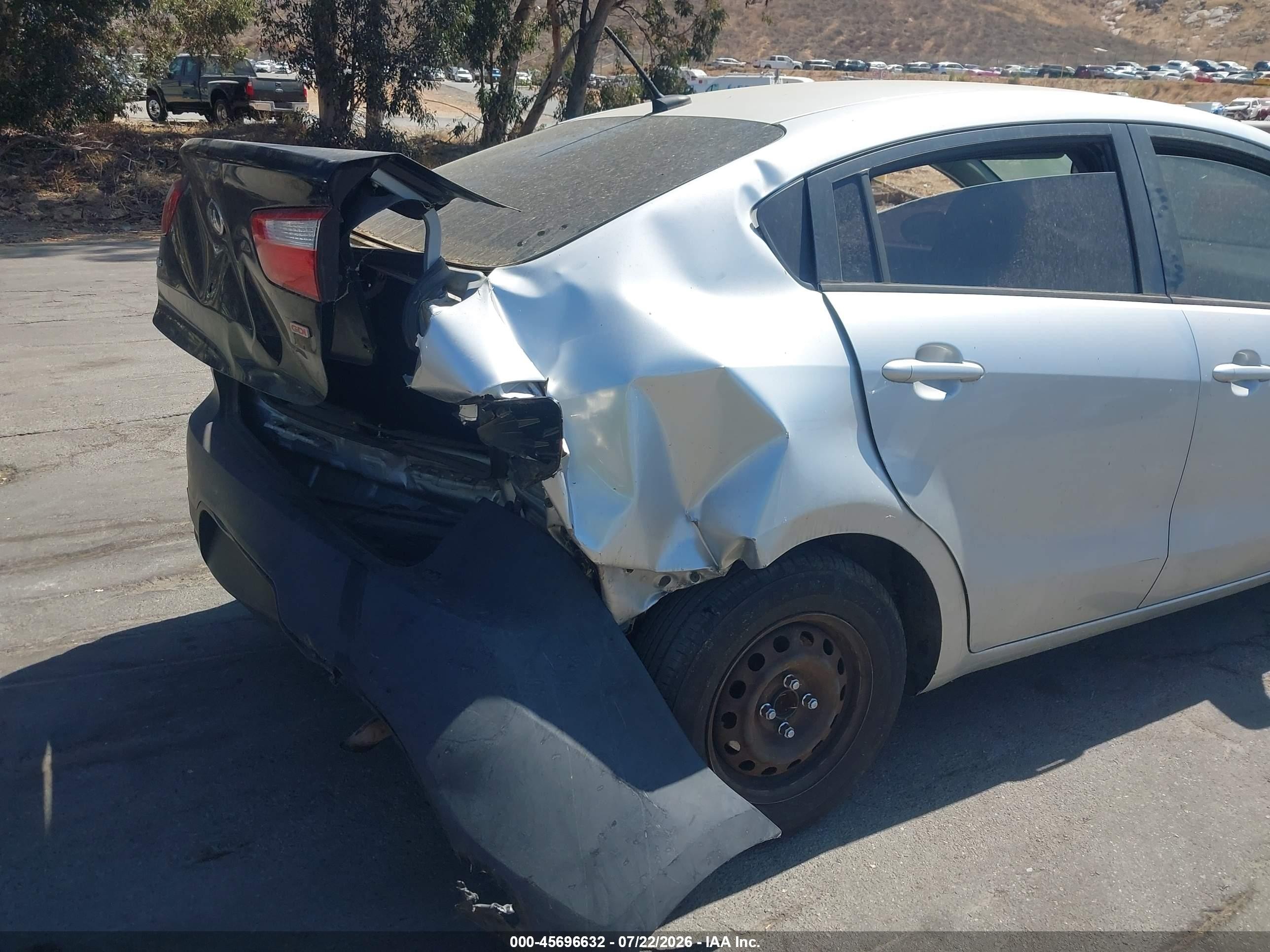 2014 Kia Rio Lx Silver vin: KNADM4A30E6363230
