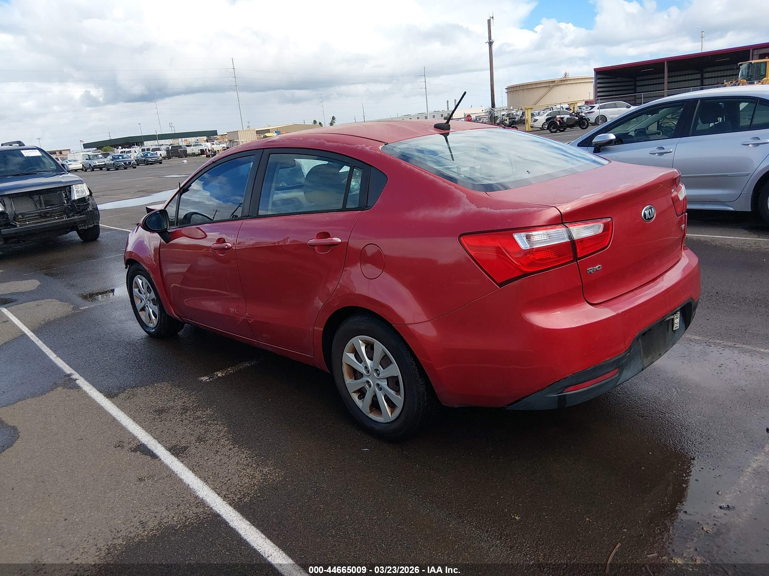 2015 Kia Rio Lx Red vin: KNADM4A30F6458050