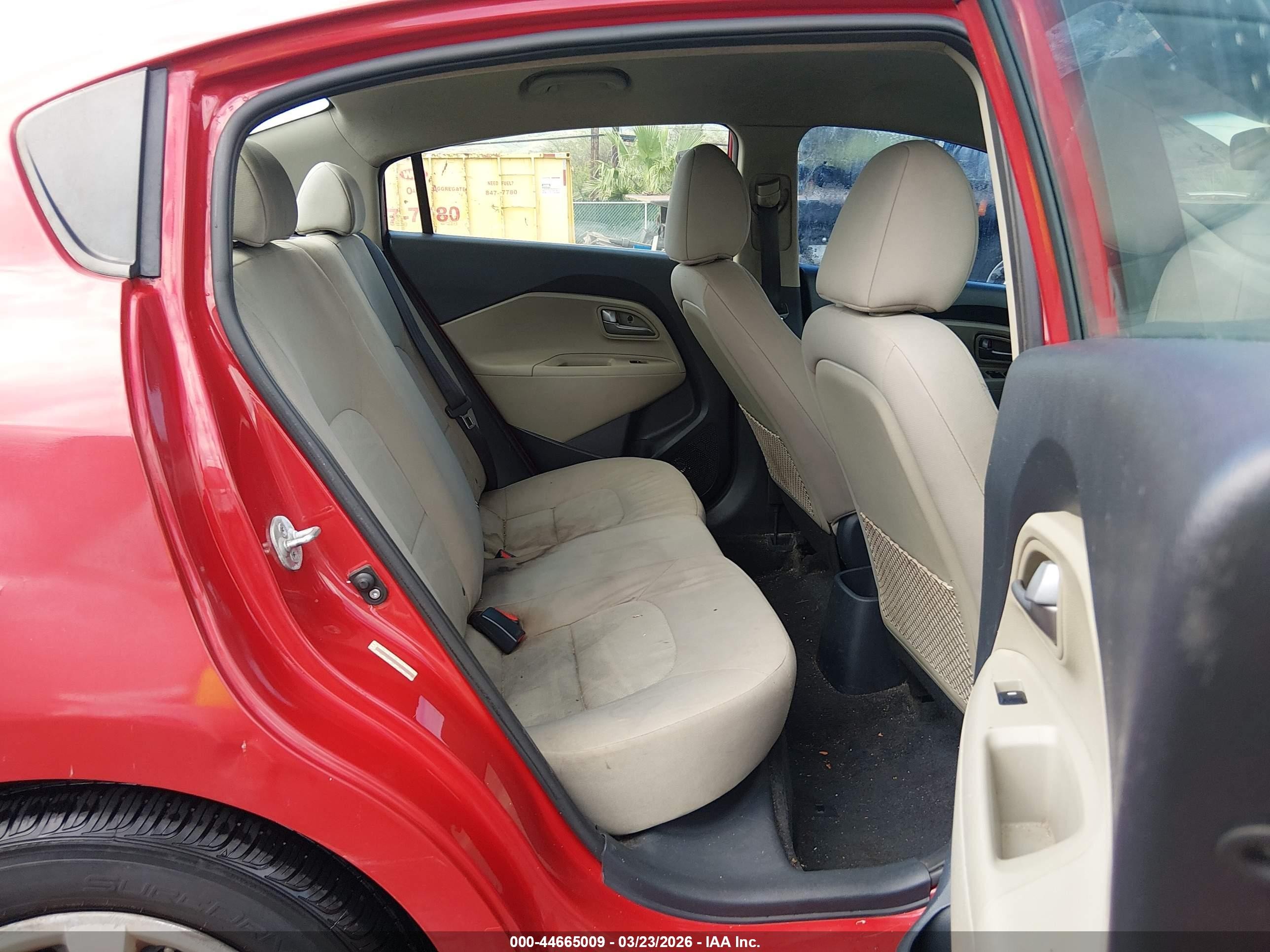 2015 Kia Rio Lx Red vin: KNADM4A30F6458050