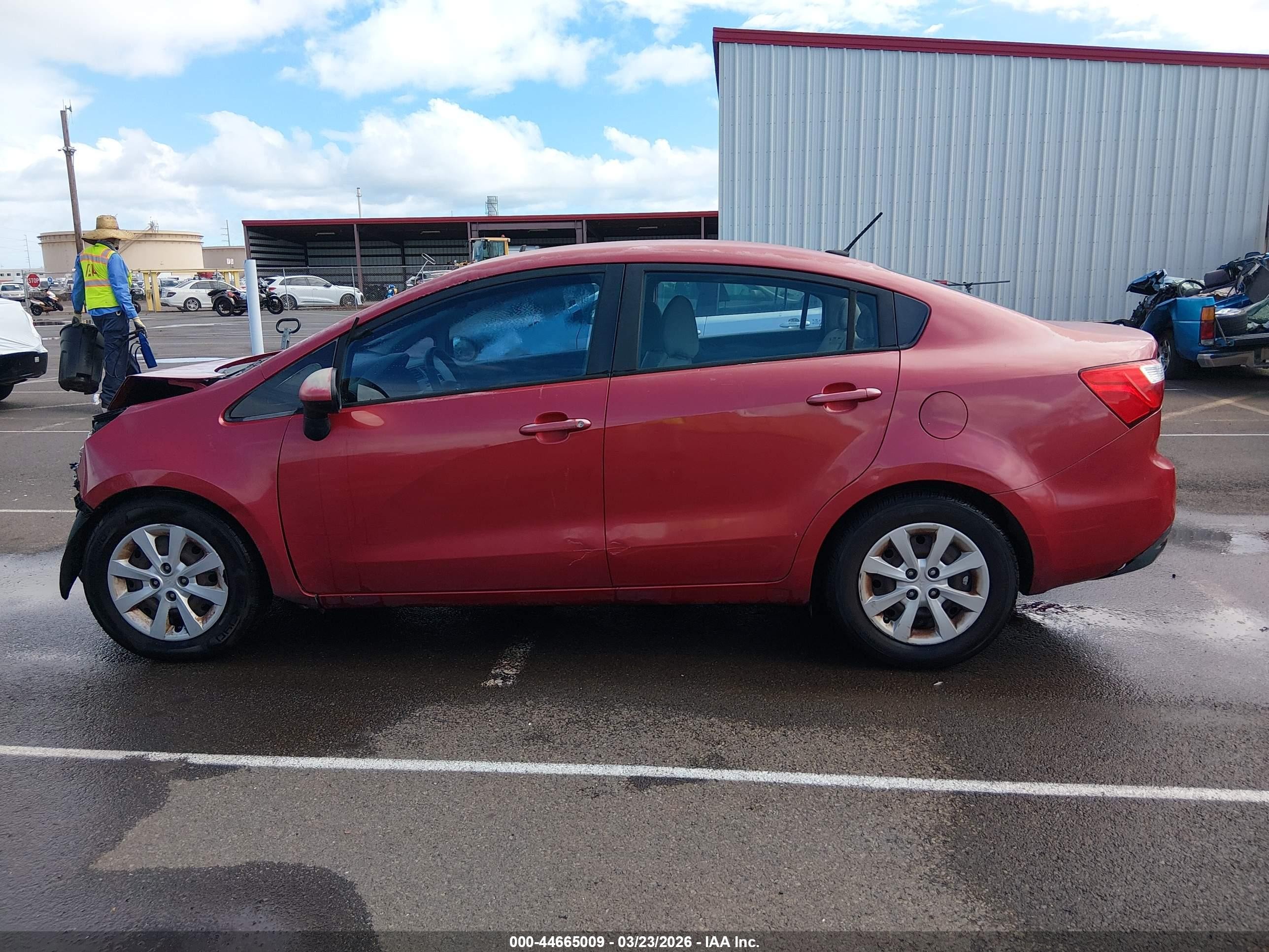 2015 Kia Rio Lx Red vin: KNADM4A30F6458050