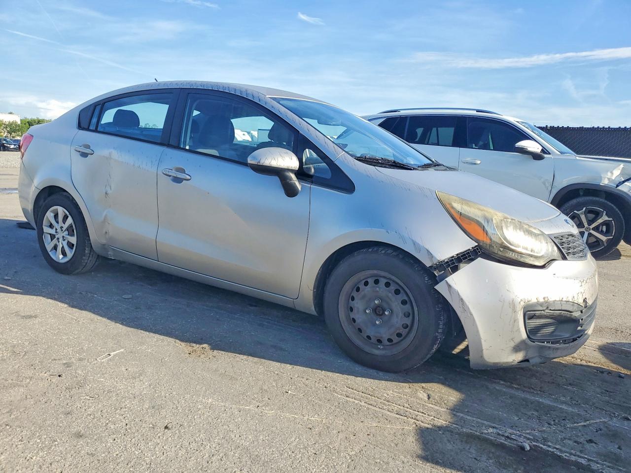 2015 Kia Rio Lx Silver vin: KNADM4A30F6505268