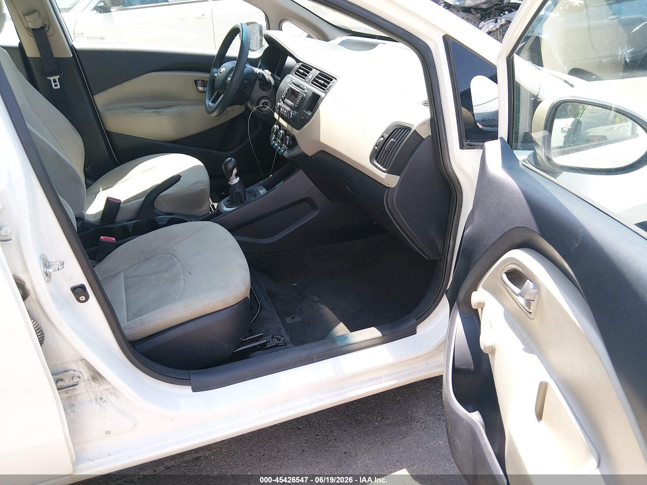 2013 Kia Rio Lx Белый vin: KNADM4A31D6188680