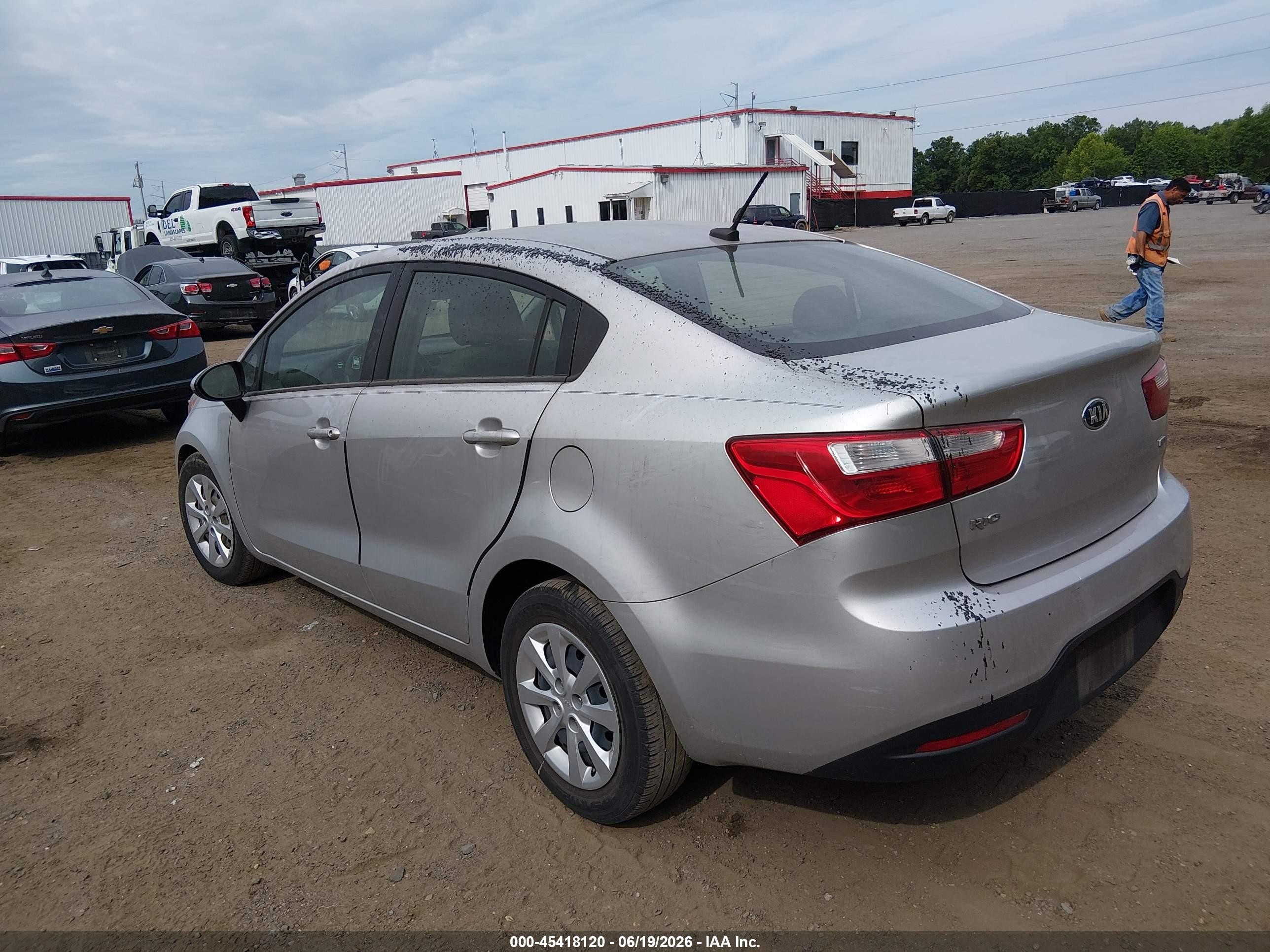 2014 Kia Rio Lx Silver vin: KNADM4A31E6419059