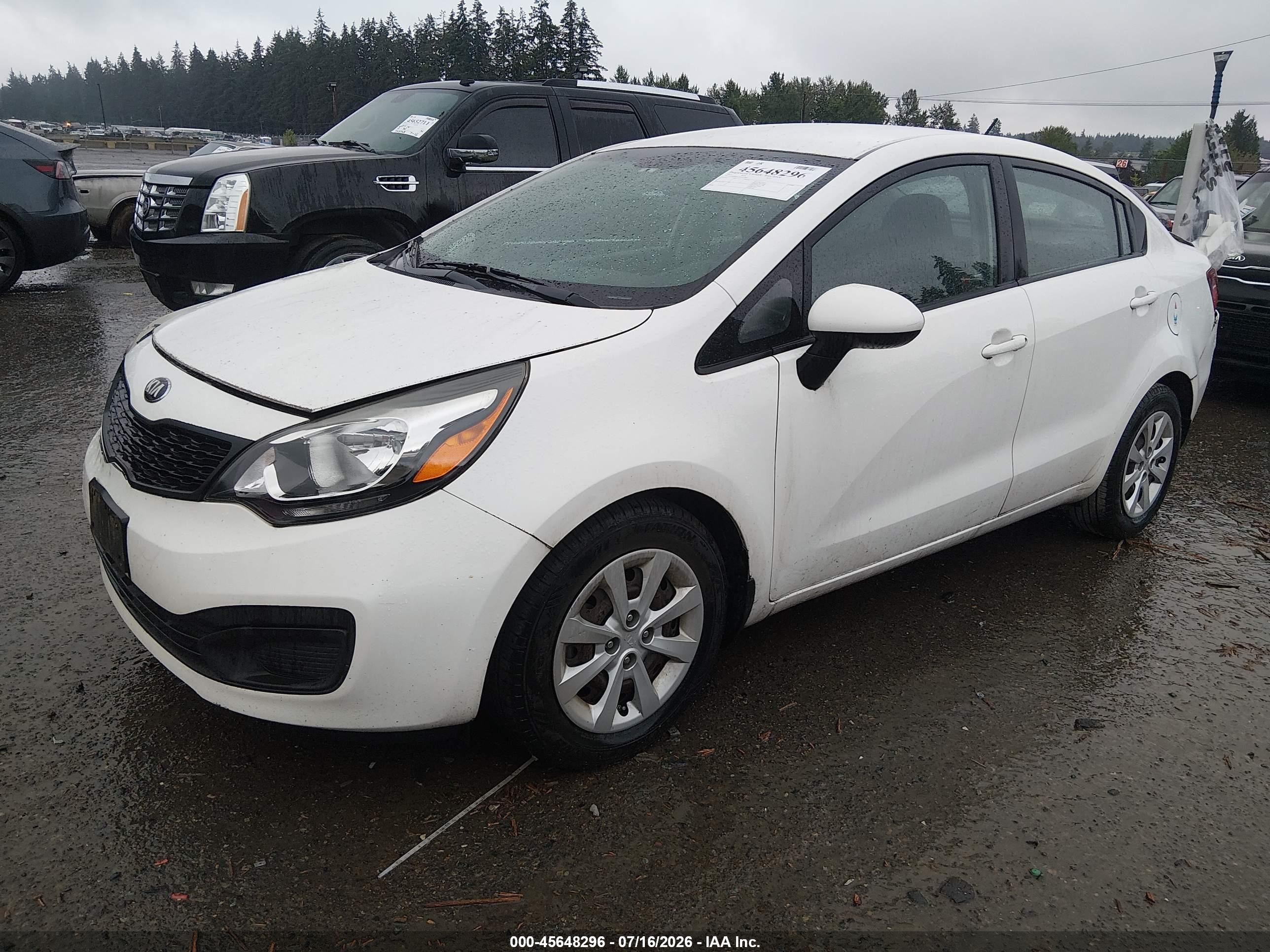 2015 Kia Rio Lx Белый vin: KNADM4A31F6501083