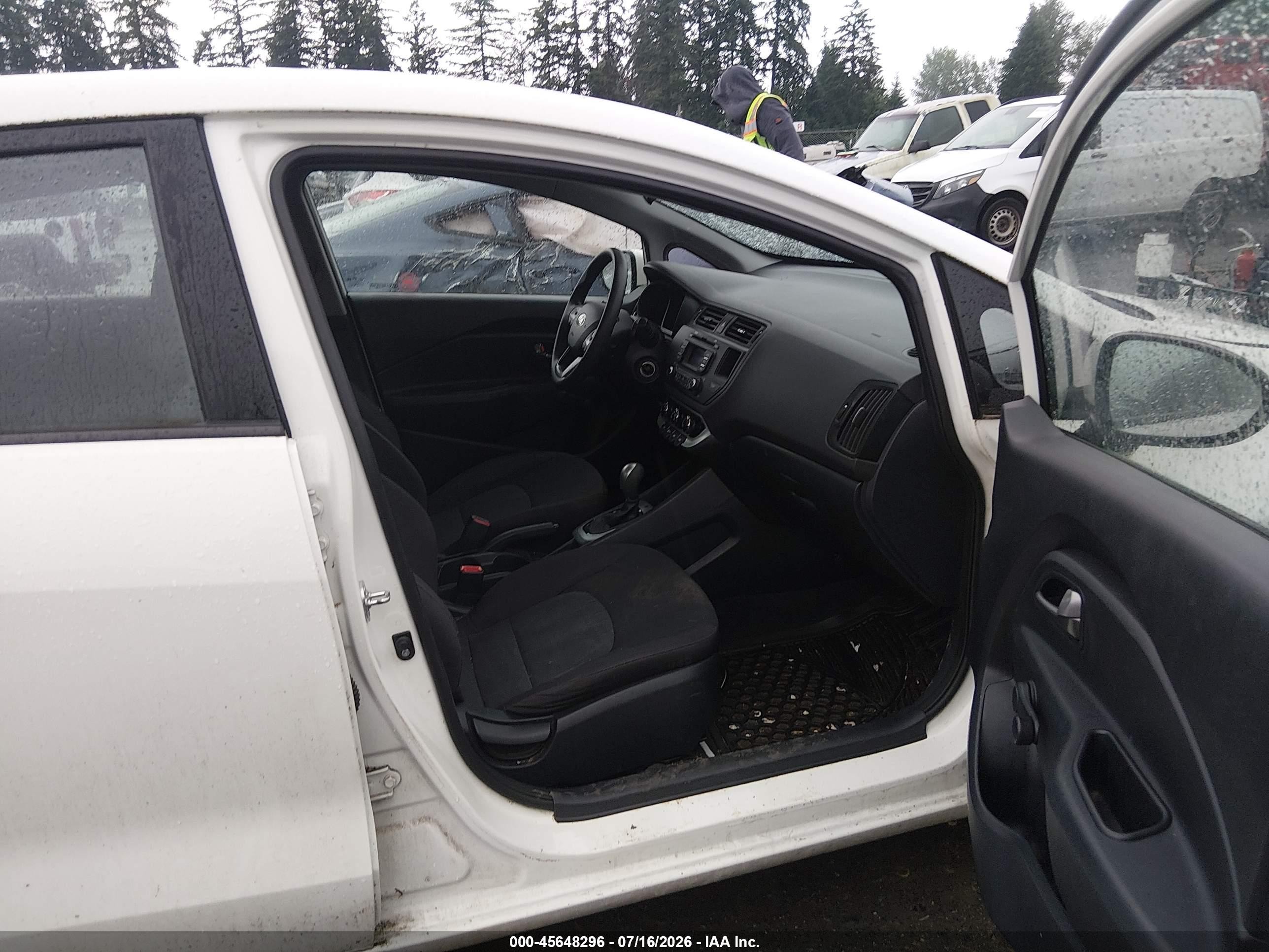 2015 Kia Rio Lx Белый vin: KNADM4A31F6501083