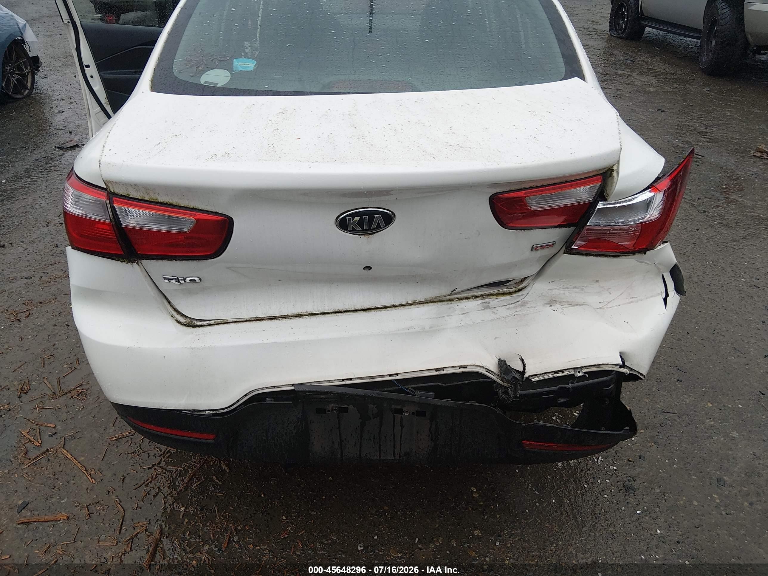 2015 Kia Rio Lx Белый vin: KNADM4A31F6501083