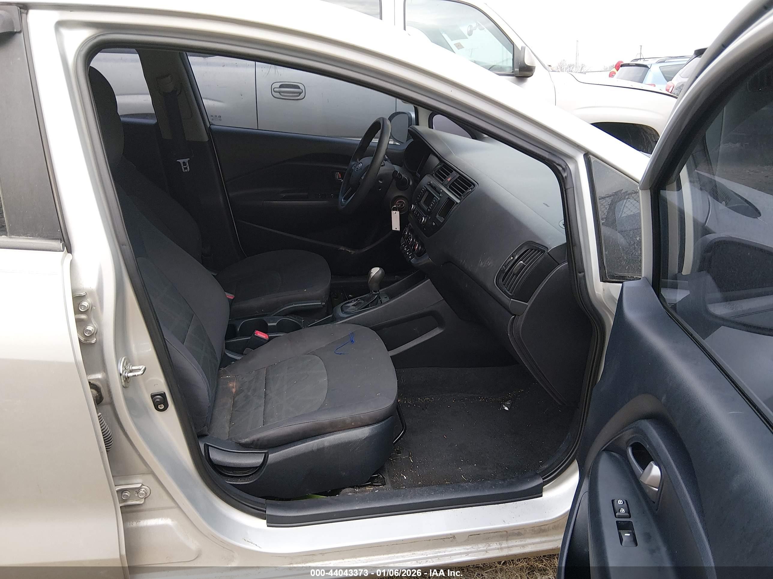 2012 Kia Rio Lx Silver vin: KNADM4A32C6052248