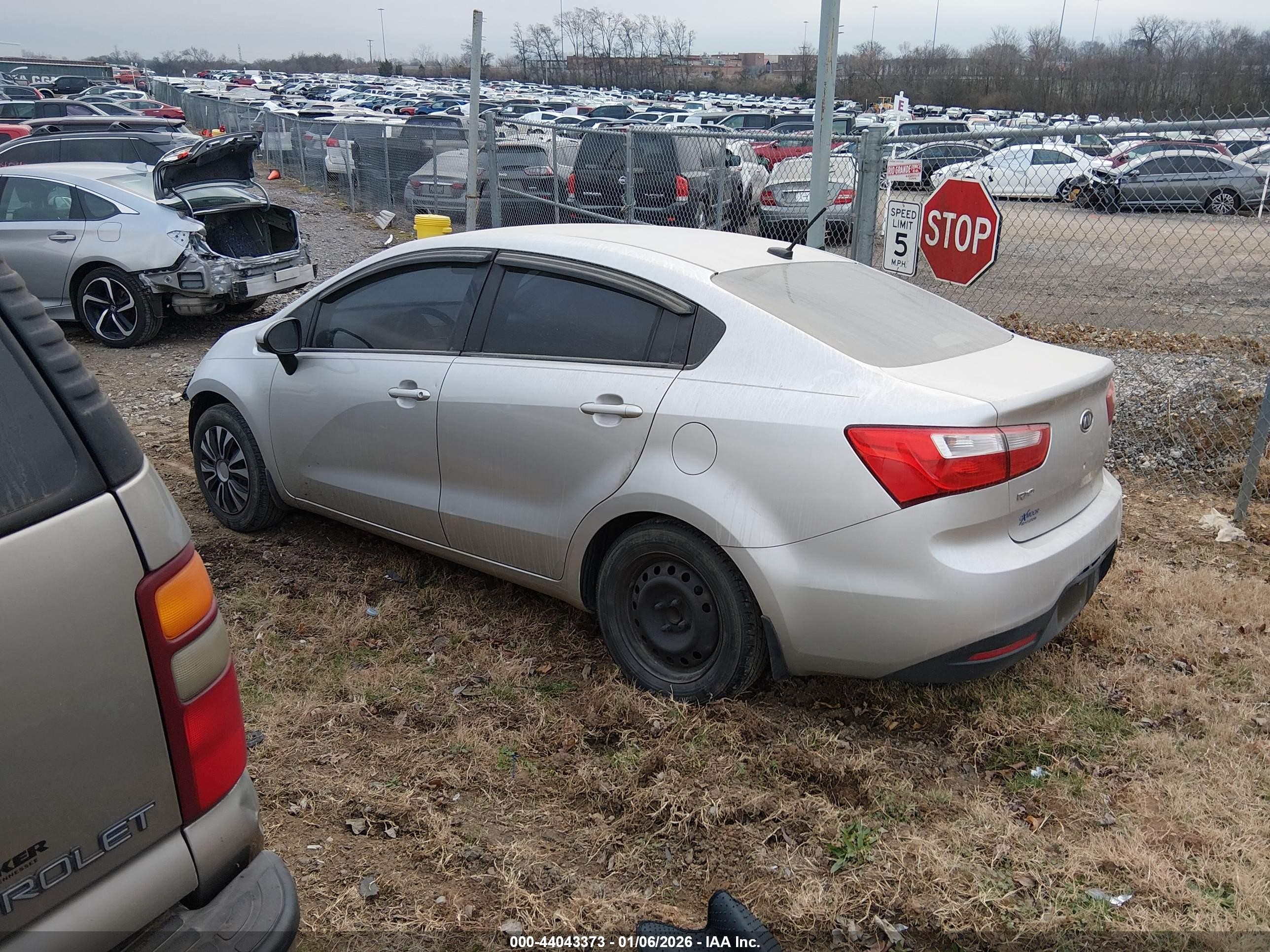 2012 Kia Rio Lx Silver vin: KNADM4A32C6052248