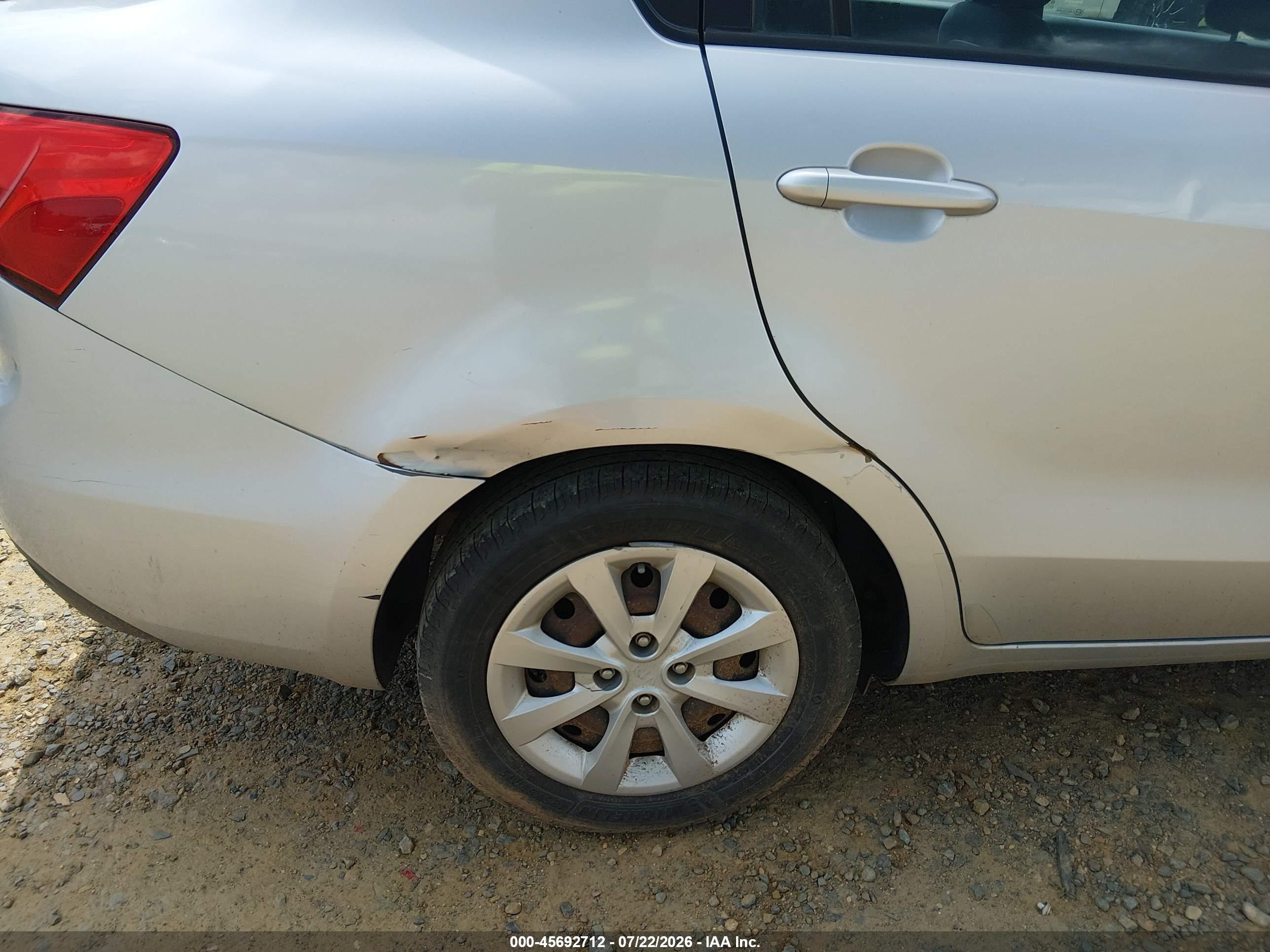 2012 Kia Rio Lx Silver vin: KNADM4A32C6058325