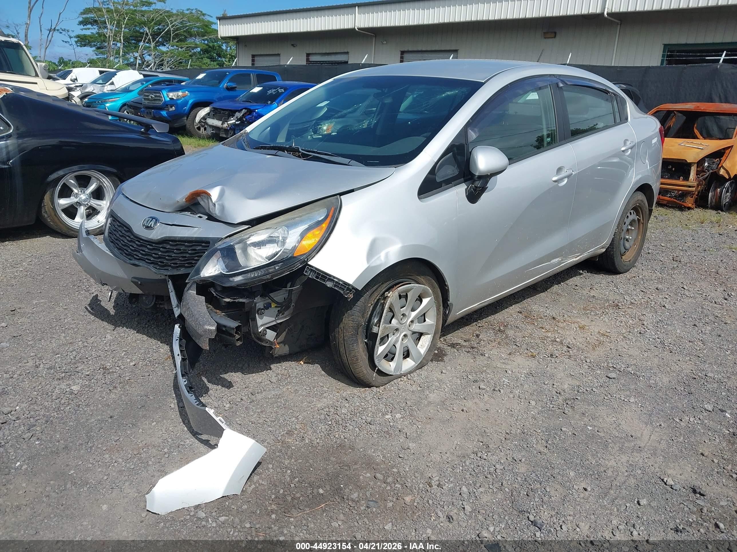 2014 Kia Rio Lx Silver vin: KNADM4A32E6353007