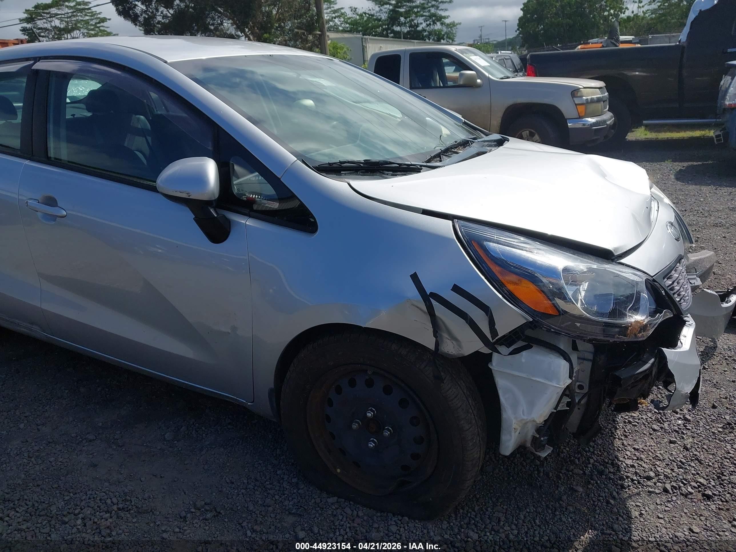 2014 Kia Rio Lx Silver vin: KNADM4A32E6353007