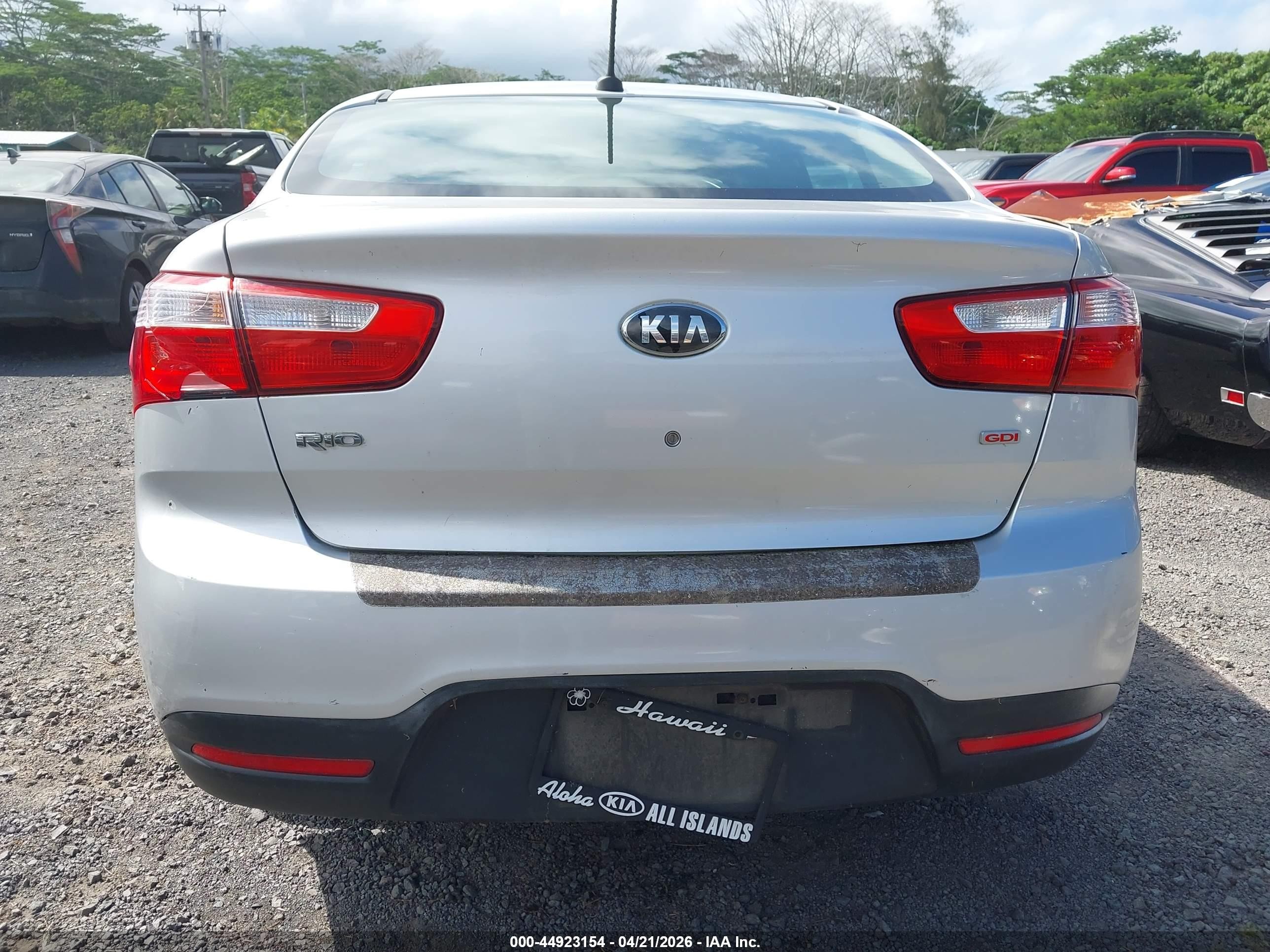 2014 Kia Rio Lx Silver vin: KNADM4A32E6353007