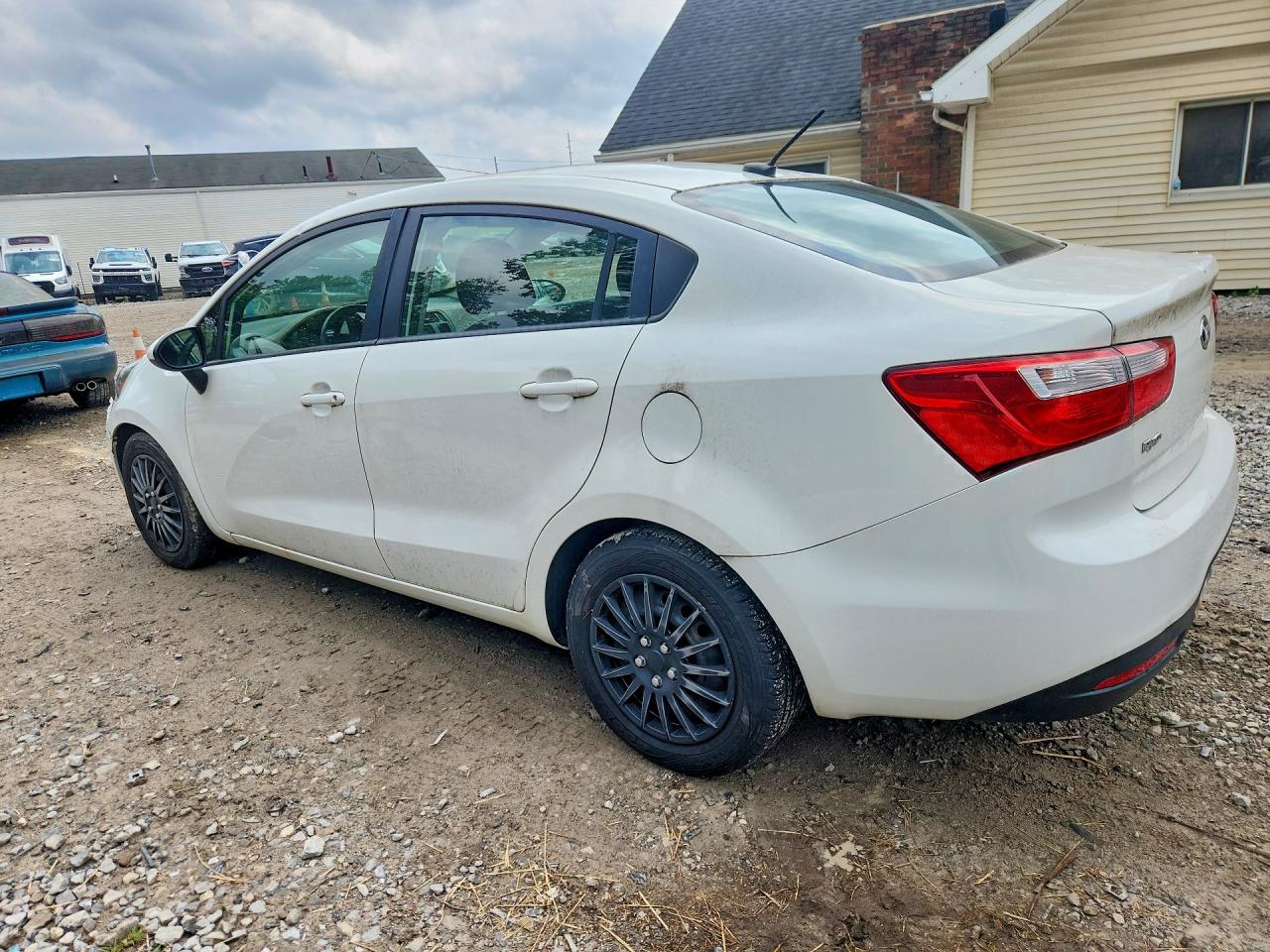 2014 Kia Rio Lx White vin: KNADM4A32E6361950