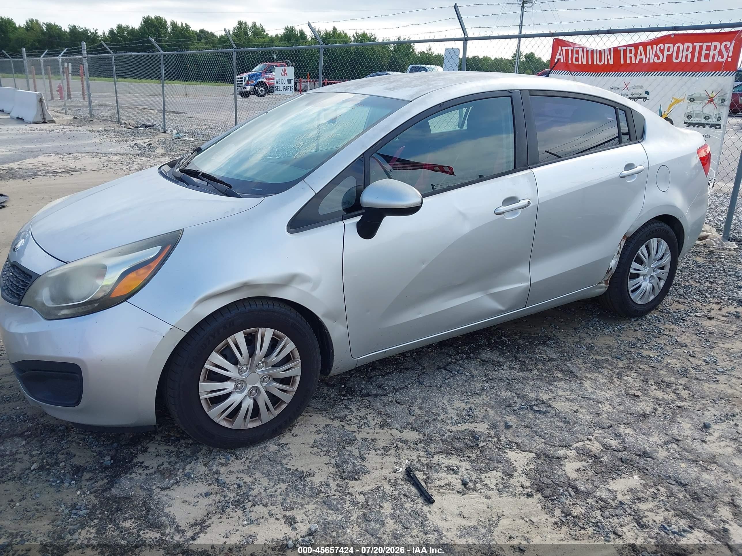 2014 Kia Rio Lx Silver vin: KNADM4A32E6415487
