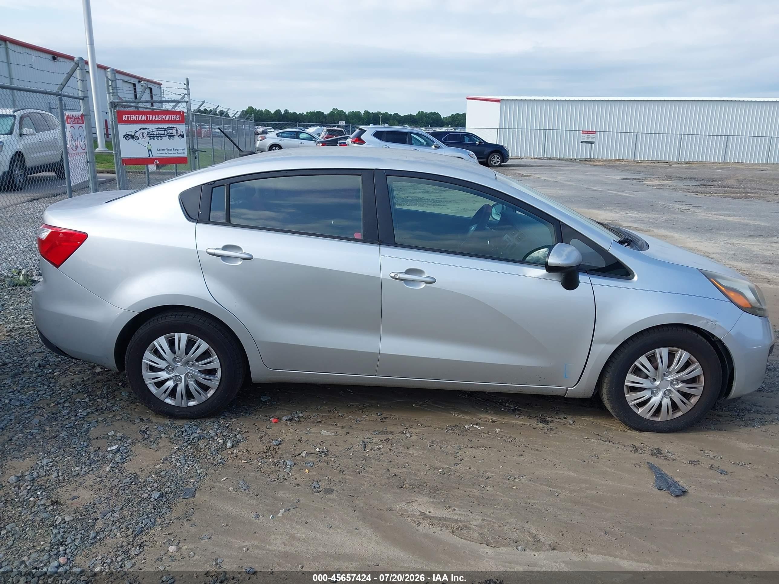 2014 Kia Rio Lx Silver vin: KNADM4A32E6415487