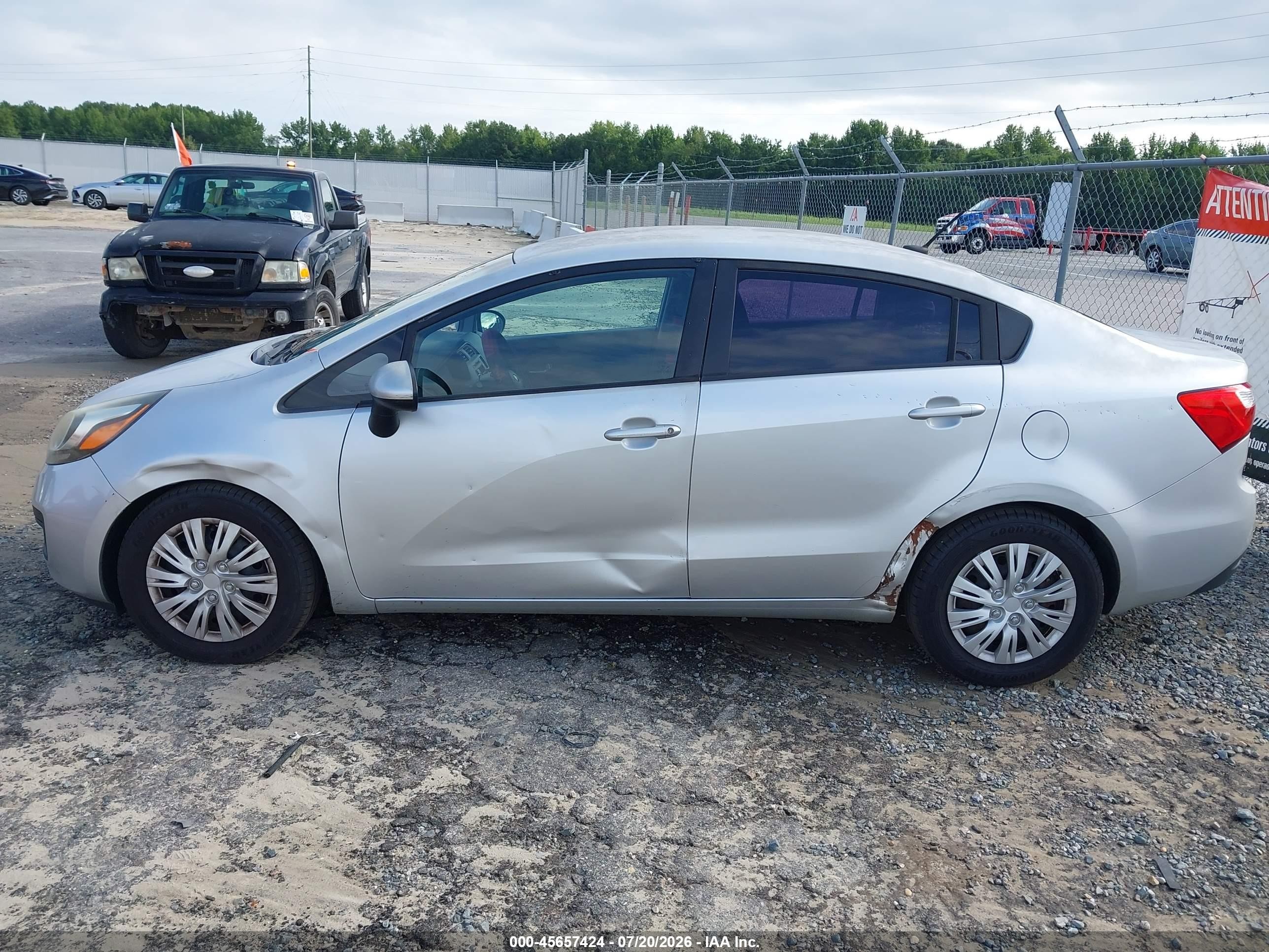 2014 Kia Rio Lx Silver vin: KNADM4A32E6415487