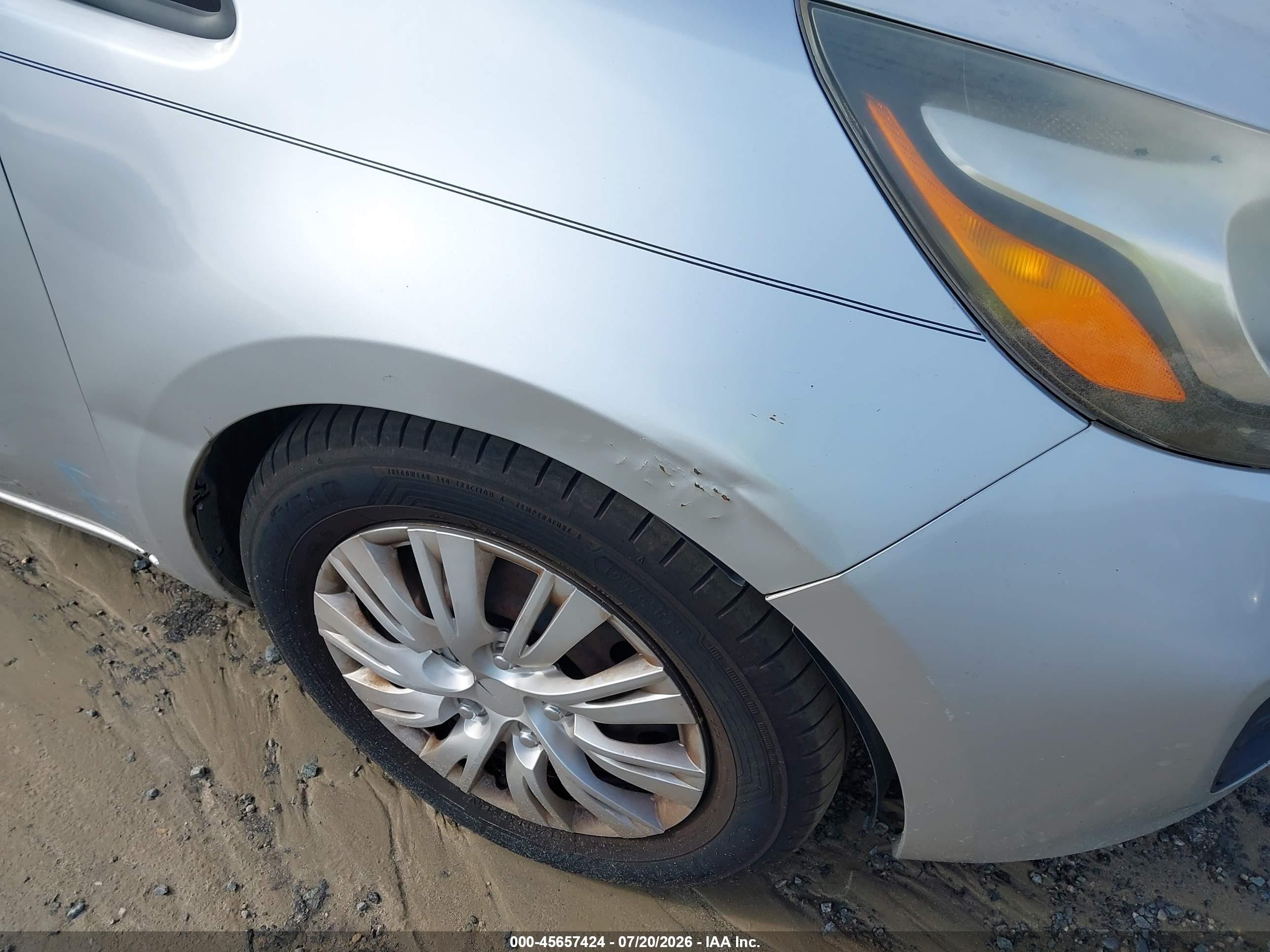 2014 Kia Rio Lx Silver vin: KNADM4A32E6415487