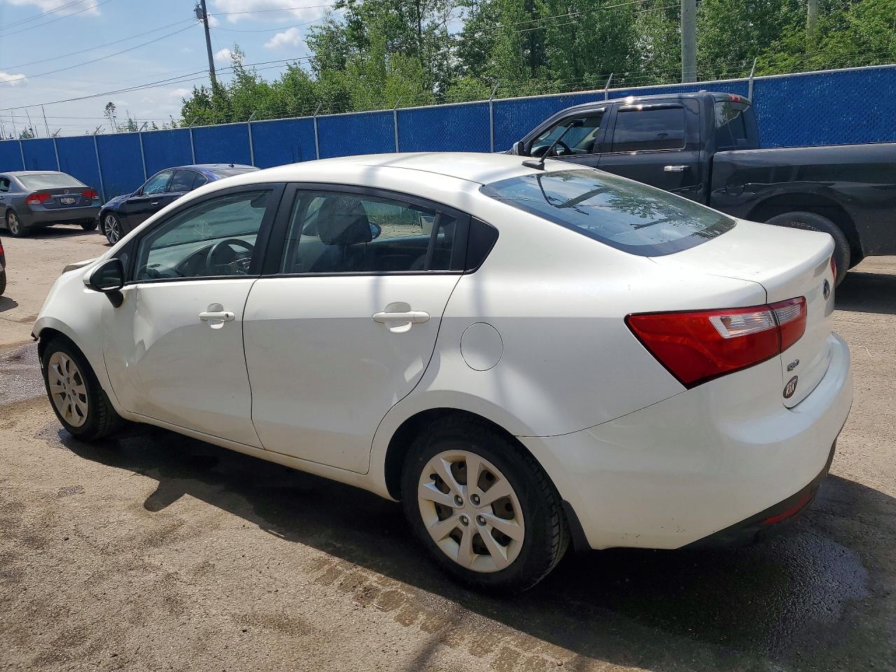 2015 Kia Rio Lx White vin: KNADM4A32F6442867
