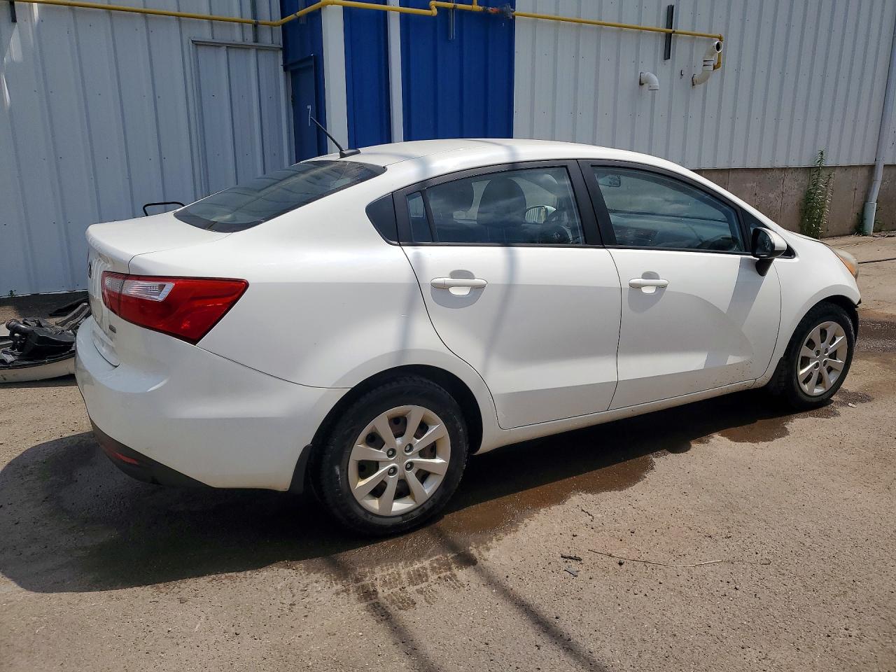 2015 Kia Rio Lx White vin: KNADM4A32F6442867