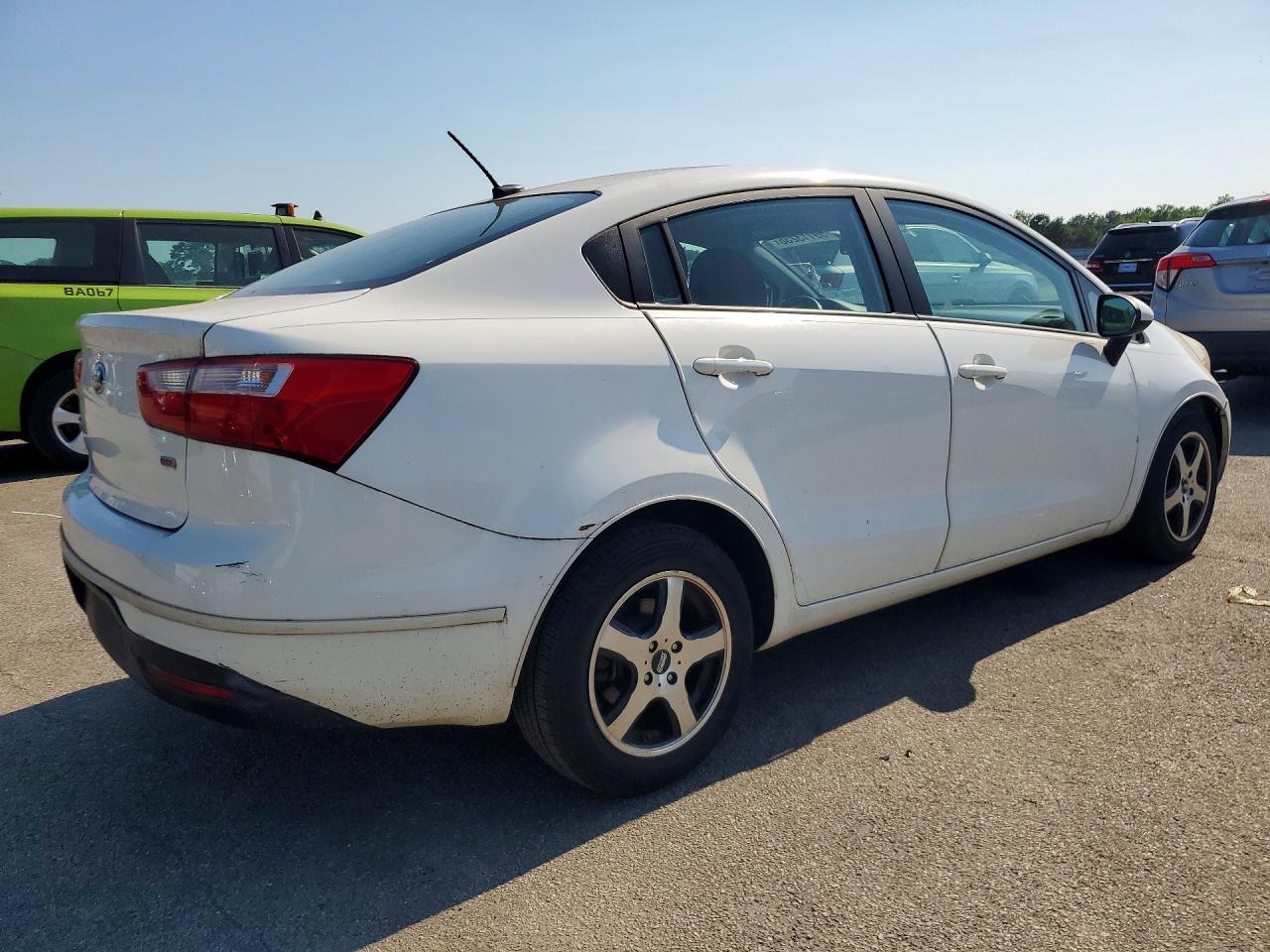 2015 Kia Rio Lx White vin: KNADM4A32F6443193