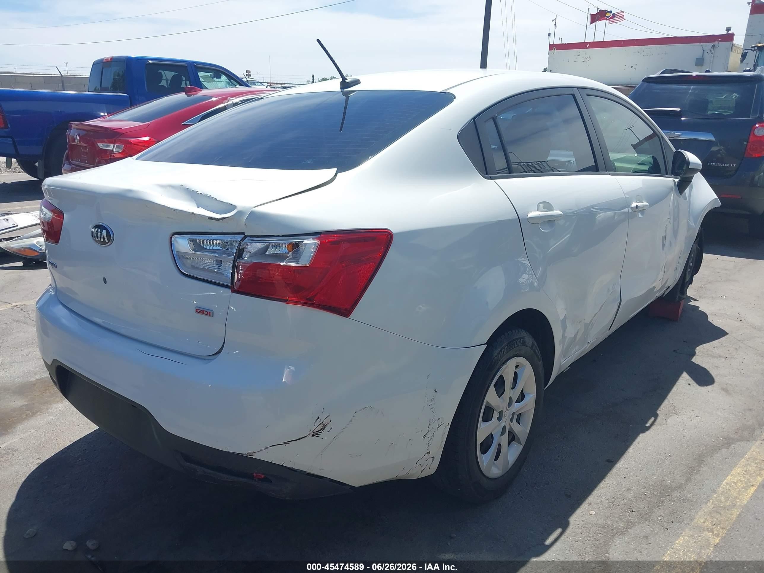 2015 Kia Rio Lx Белый vin: KNADM4A32F6458079