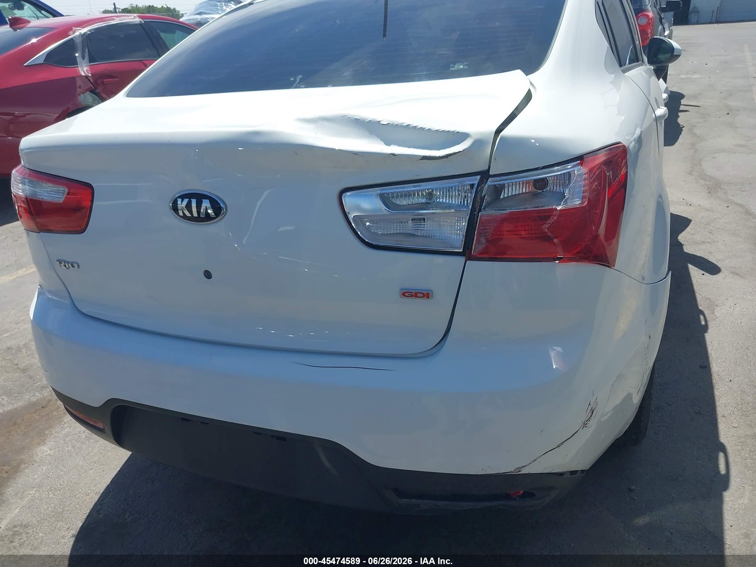 2015 Kia Rio Lx Белый vin: KNADM4A32F6458079
